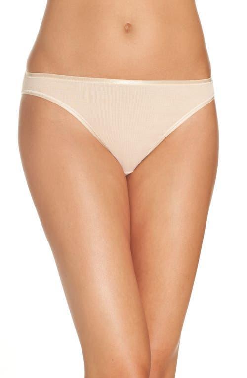 Seamless High-Cut Cotton Briefs Product Image