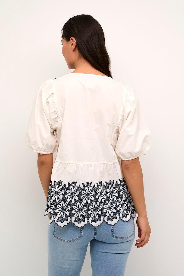CUvalda Blouse with embroidery Product Image