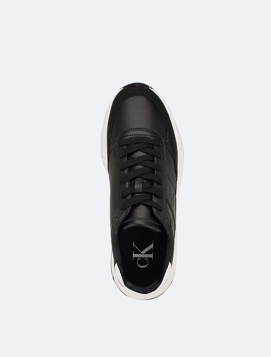 Men's Blend Sneaker Product Image