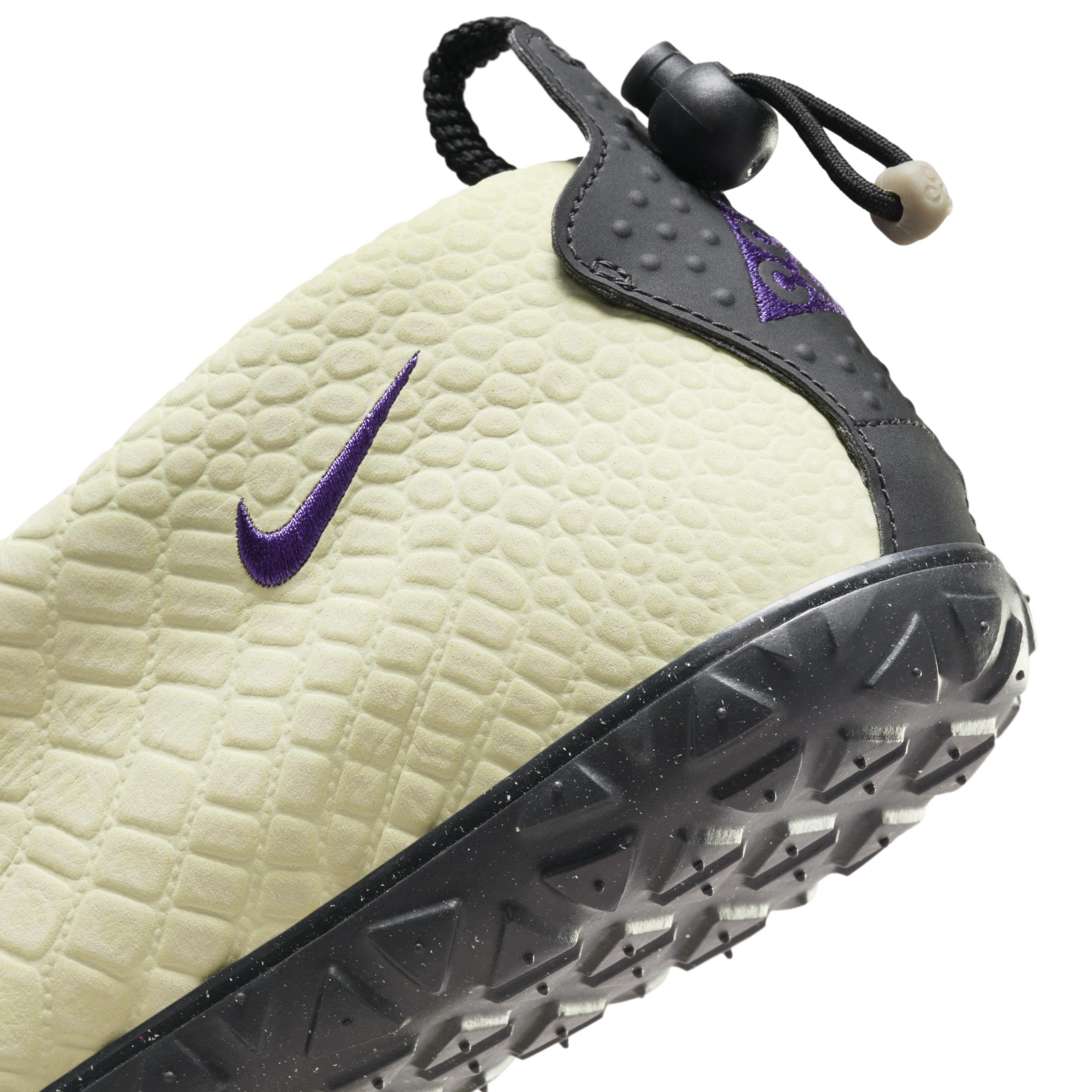 Men's Nike ACG Moc Premium Shoes Product Image