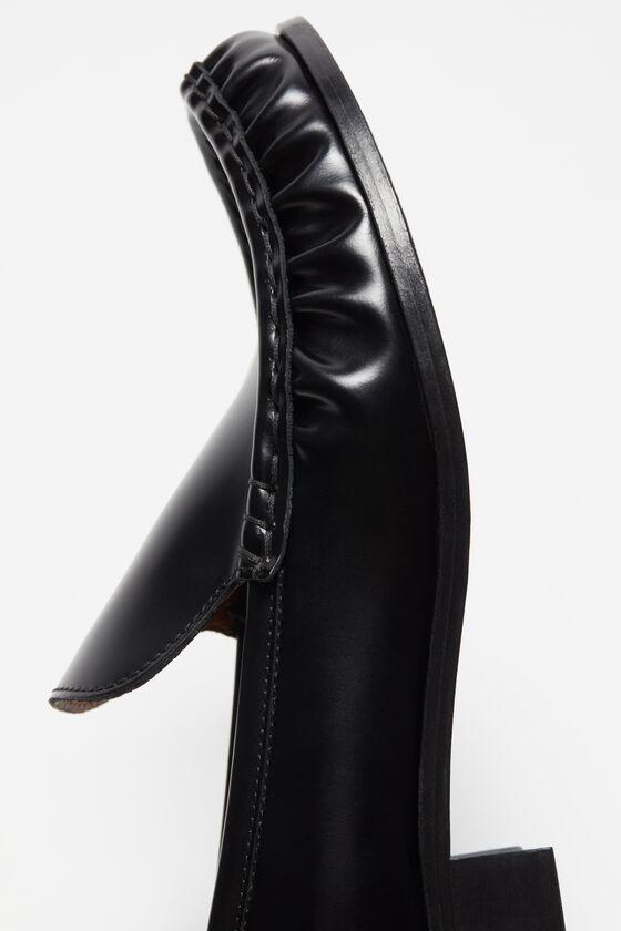 Leather loafers Product Image
