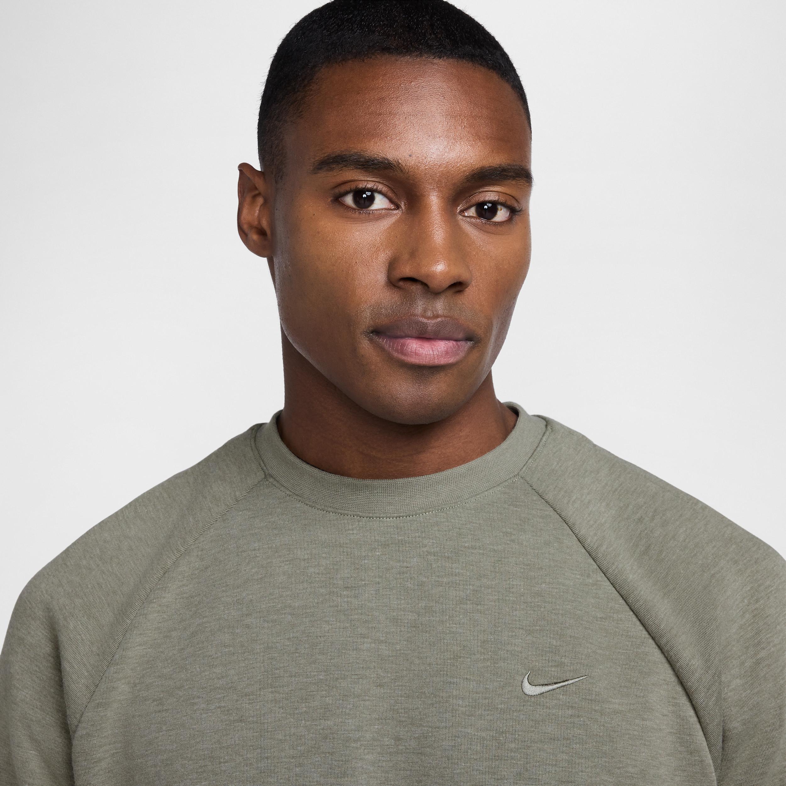 Nike Men's Primary Fleece Dri-FIT UV Performance Crew Product Image