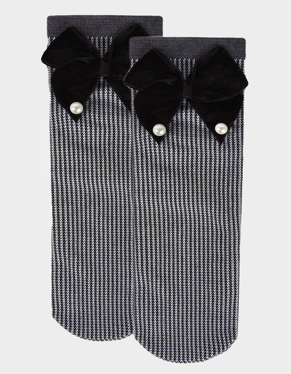 MEMOI Houndstooth Faux Pearl Accent Womens Anklet Socks - BLACK Product Image