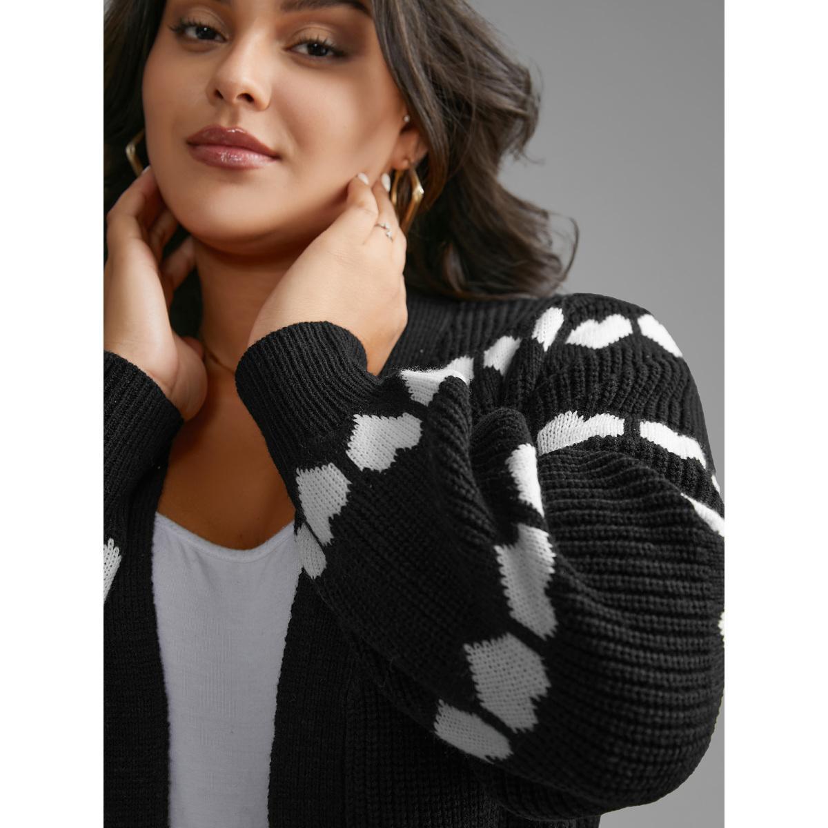 Plus Size Heart Pattern Jacquard Patch Pocket Cardigan Black Women Casual Loose Long Sleeve Everyday Cardigans BloomChic 30/6X Product Image