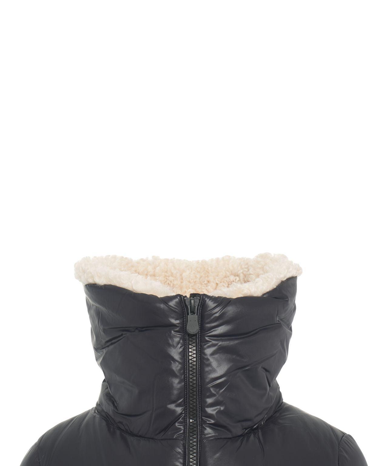 Puffer with faux fur collar Product Image