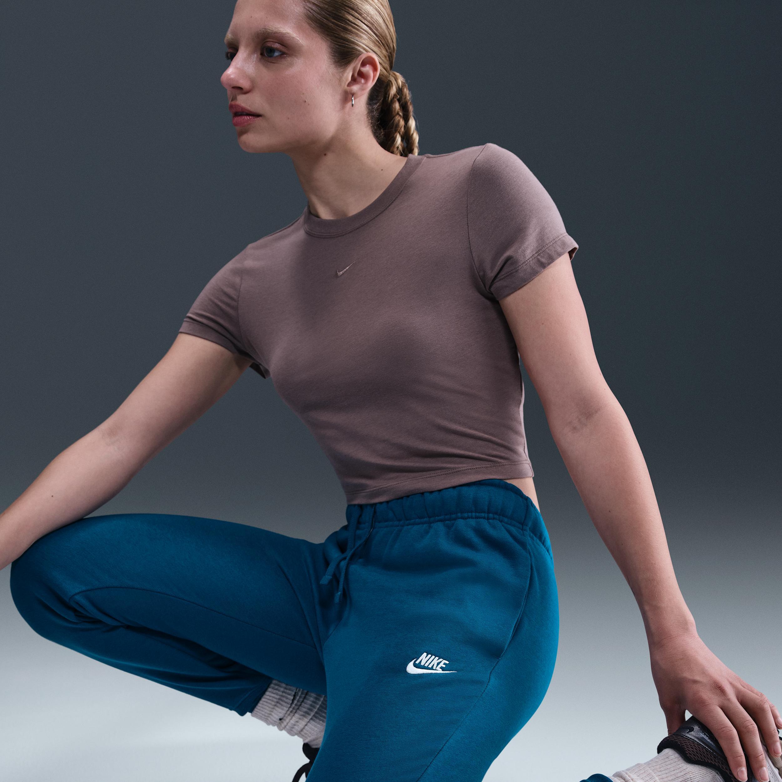 Women's Nike Sportswear Club Fleece Mid-Rise Jogger Pants Product Image