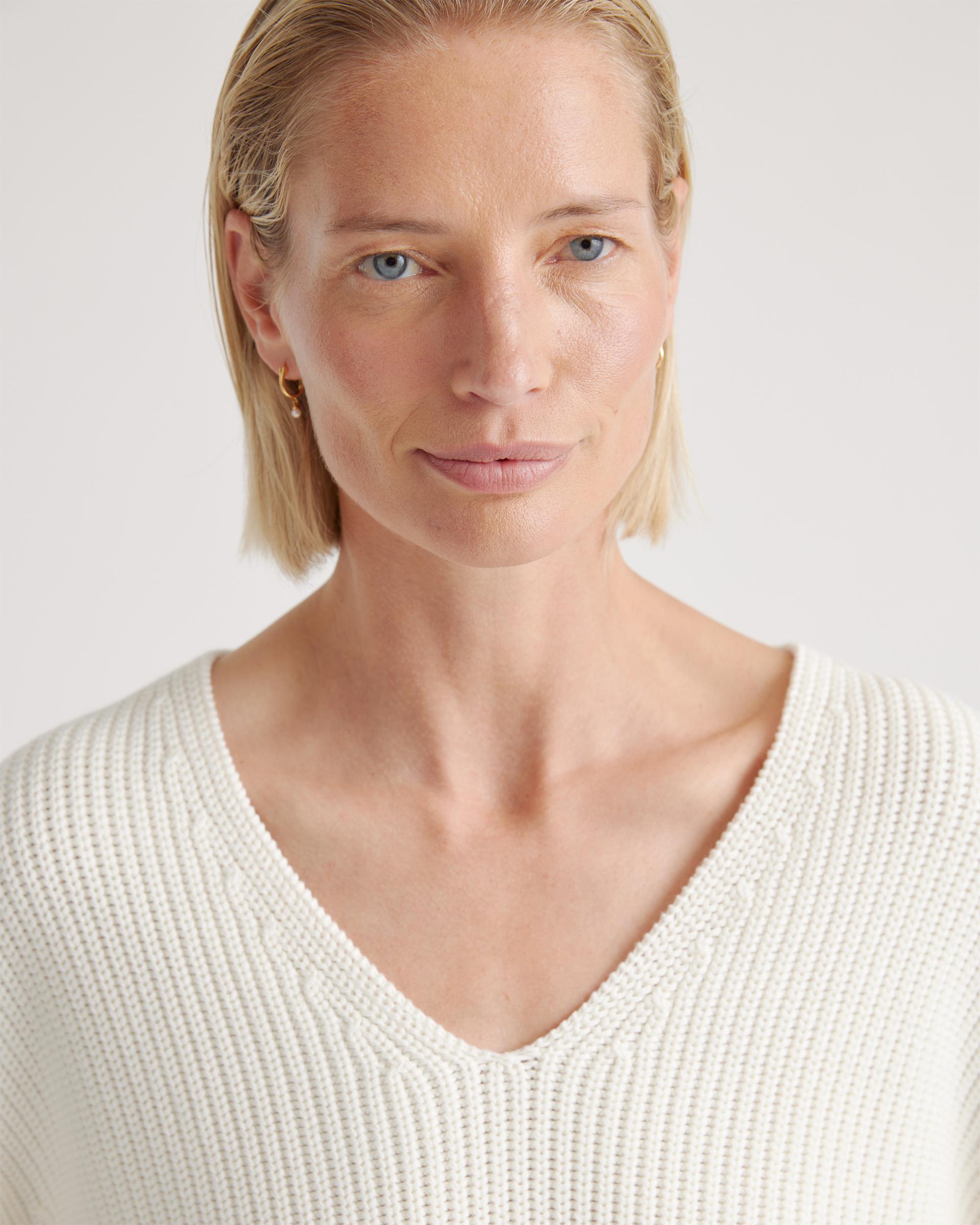 Quince | Women's Fisherman V-Neck Sweater Organic Cotton Product Image