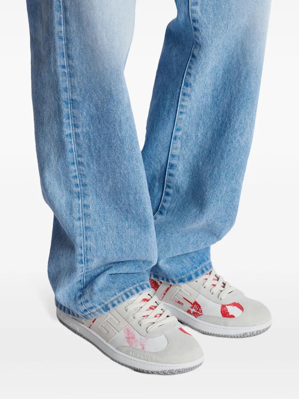 Swan sneakers Product Image
