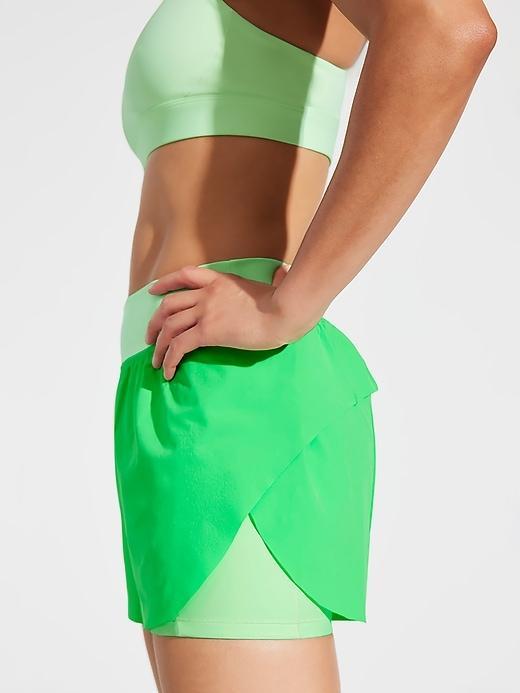 Crossover High Rise 4" Run Short Product Image