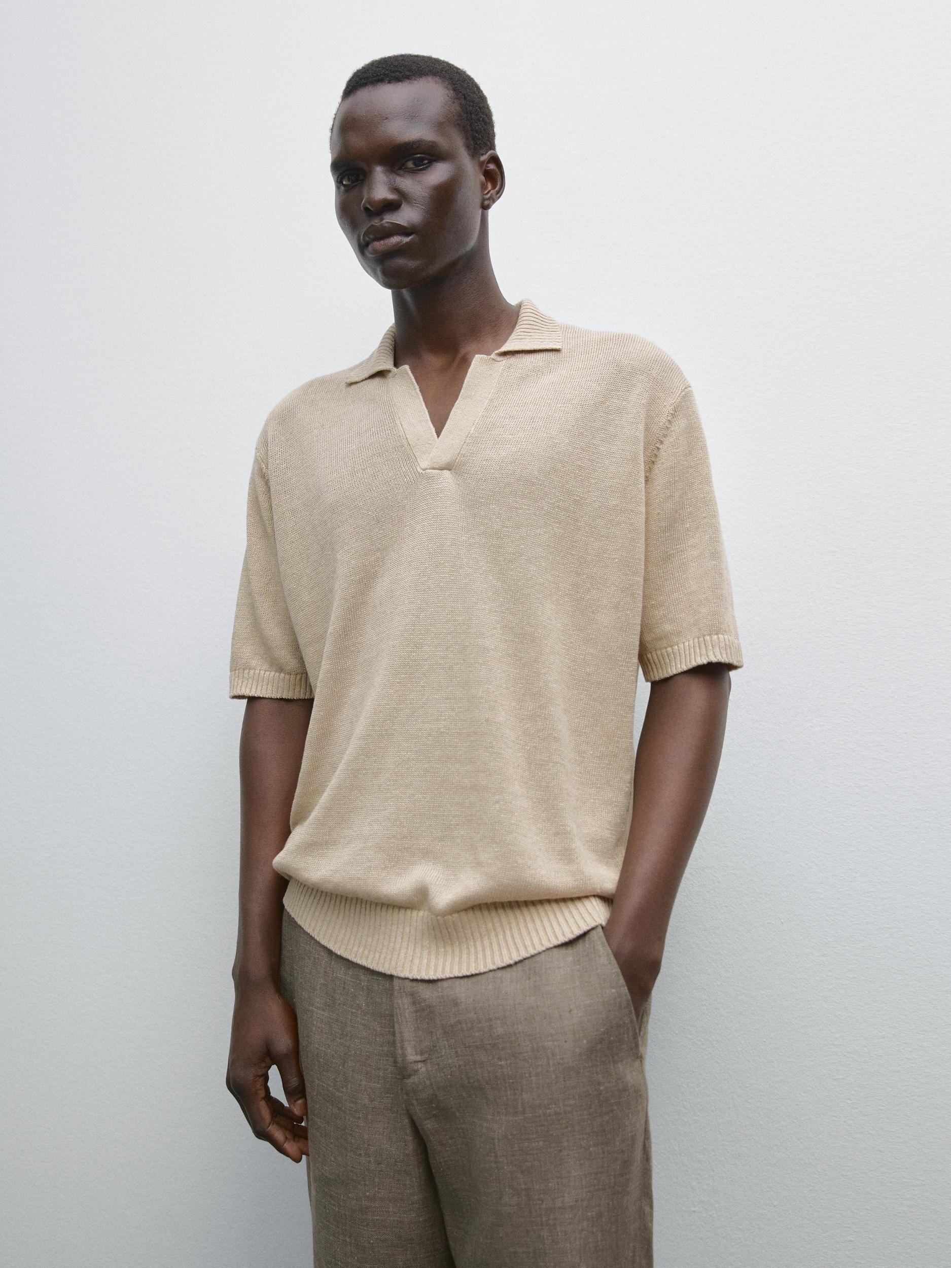 Knit V-neck polo shirt Product Image