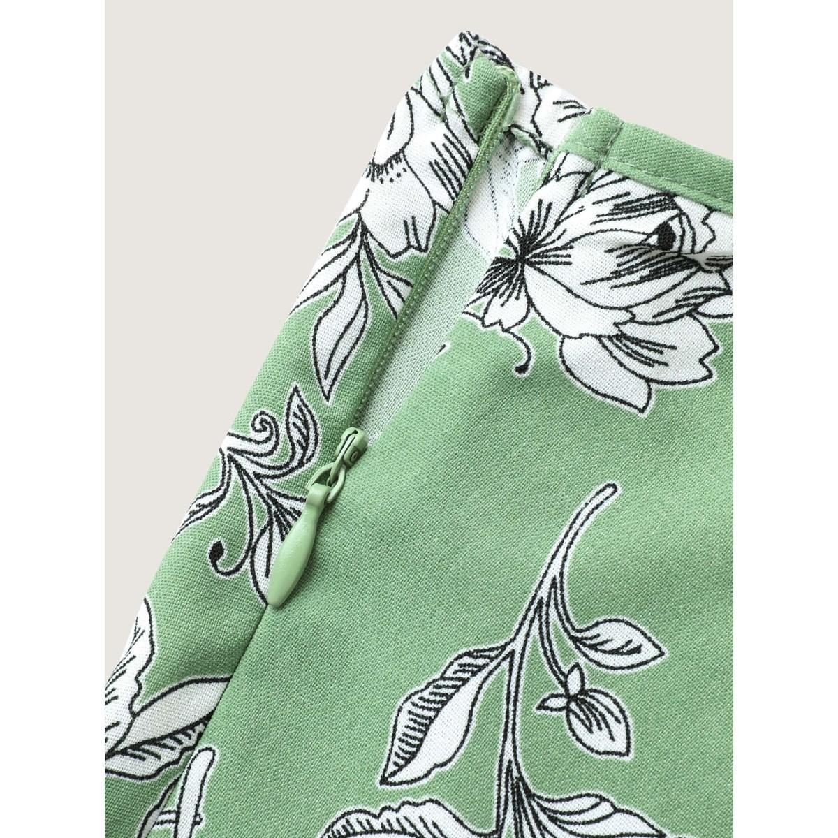 Plus Size Greenbean Floral Print Ruched Flutter Detail Jumpsuit Women Cap Sleeve Heart neckline Vacation Loose Jumpsuits BloomChic 28/5X Product Image