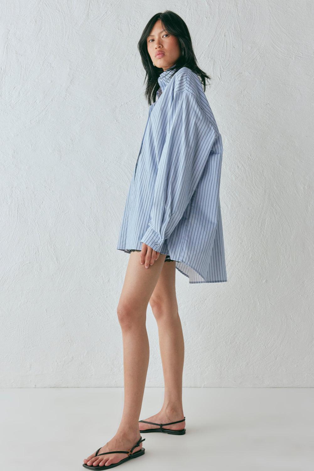 Ava Shorts Blue Stripe Product Image