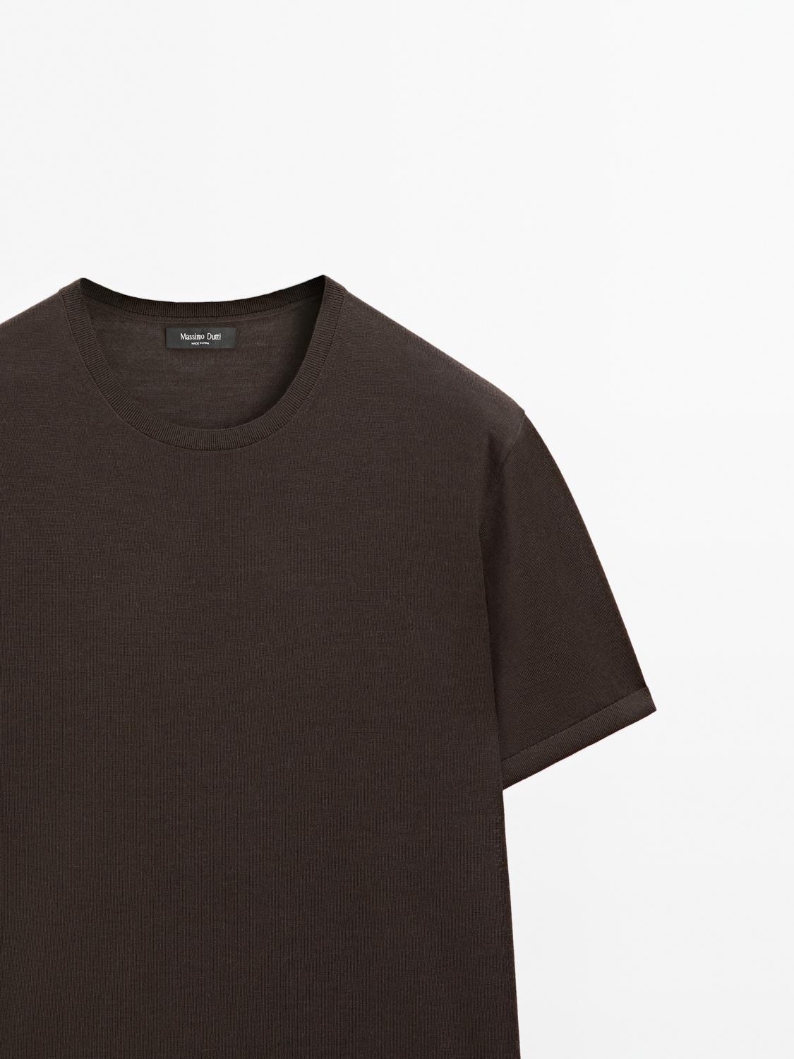 Short sleeve knit wool blend T-shirt Product Image