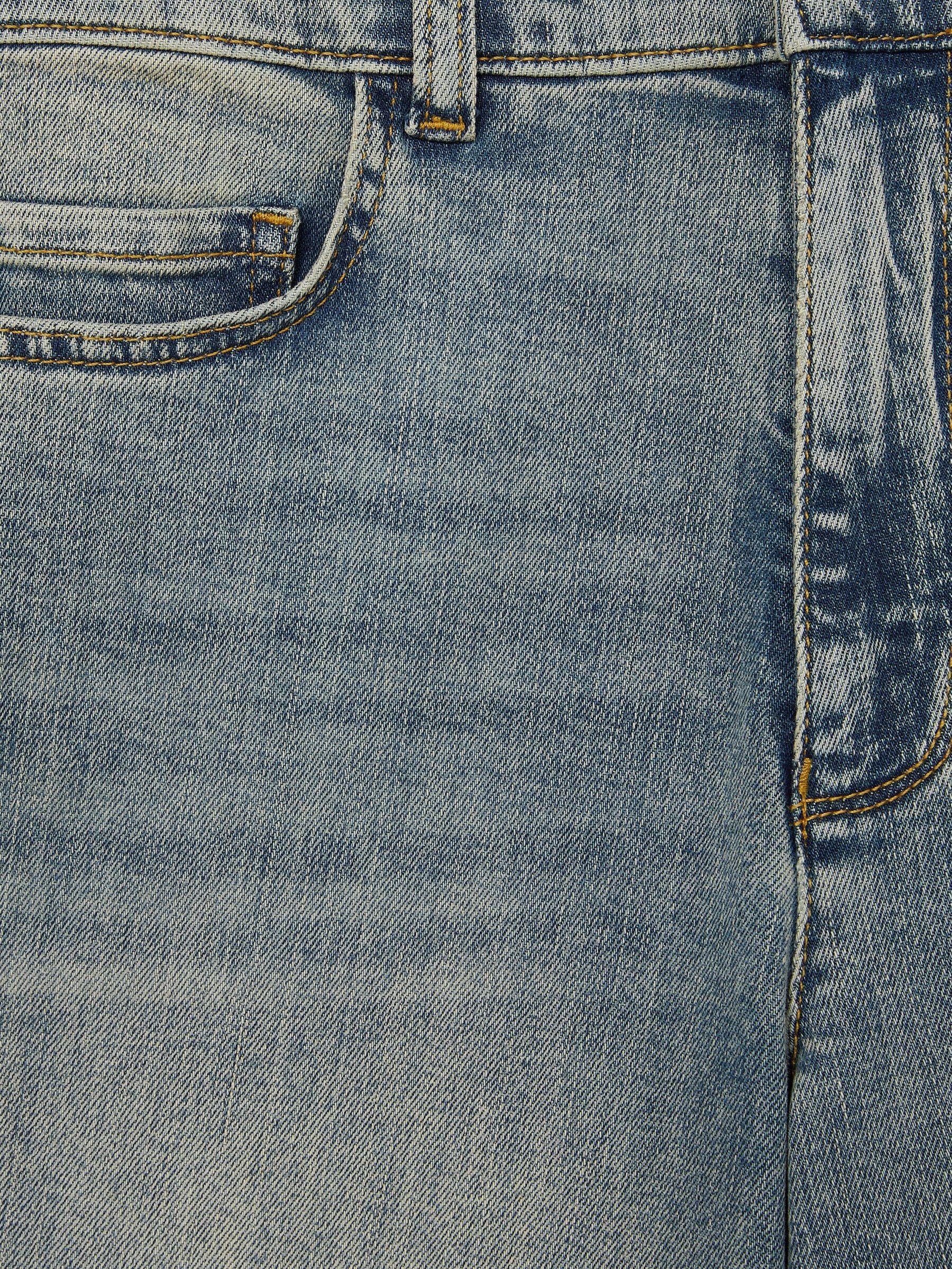 Barrel-Leg Dart Jeans in Light Blue Product Image