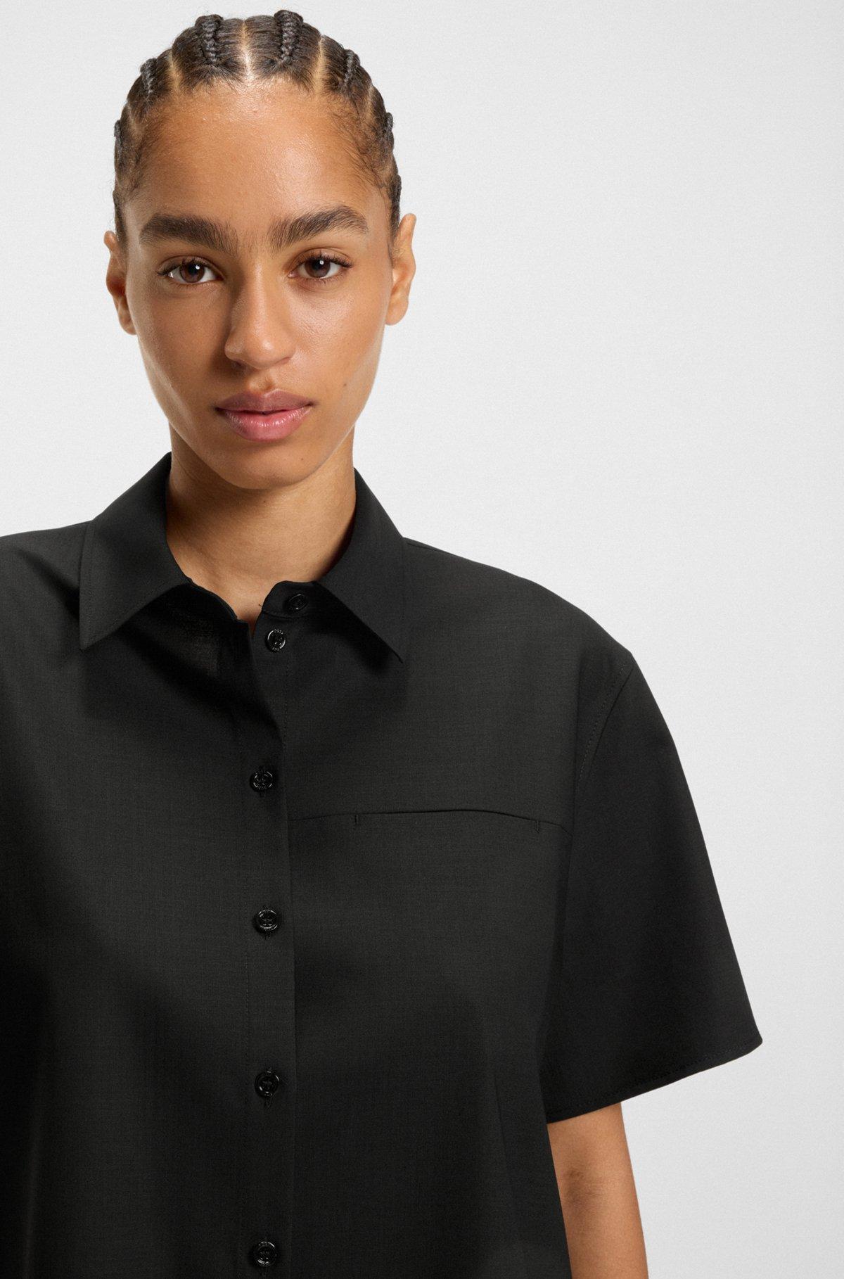 Regular-fit short-sleeved blouse in wool Product Image