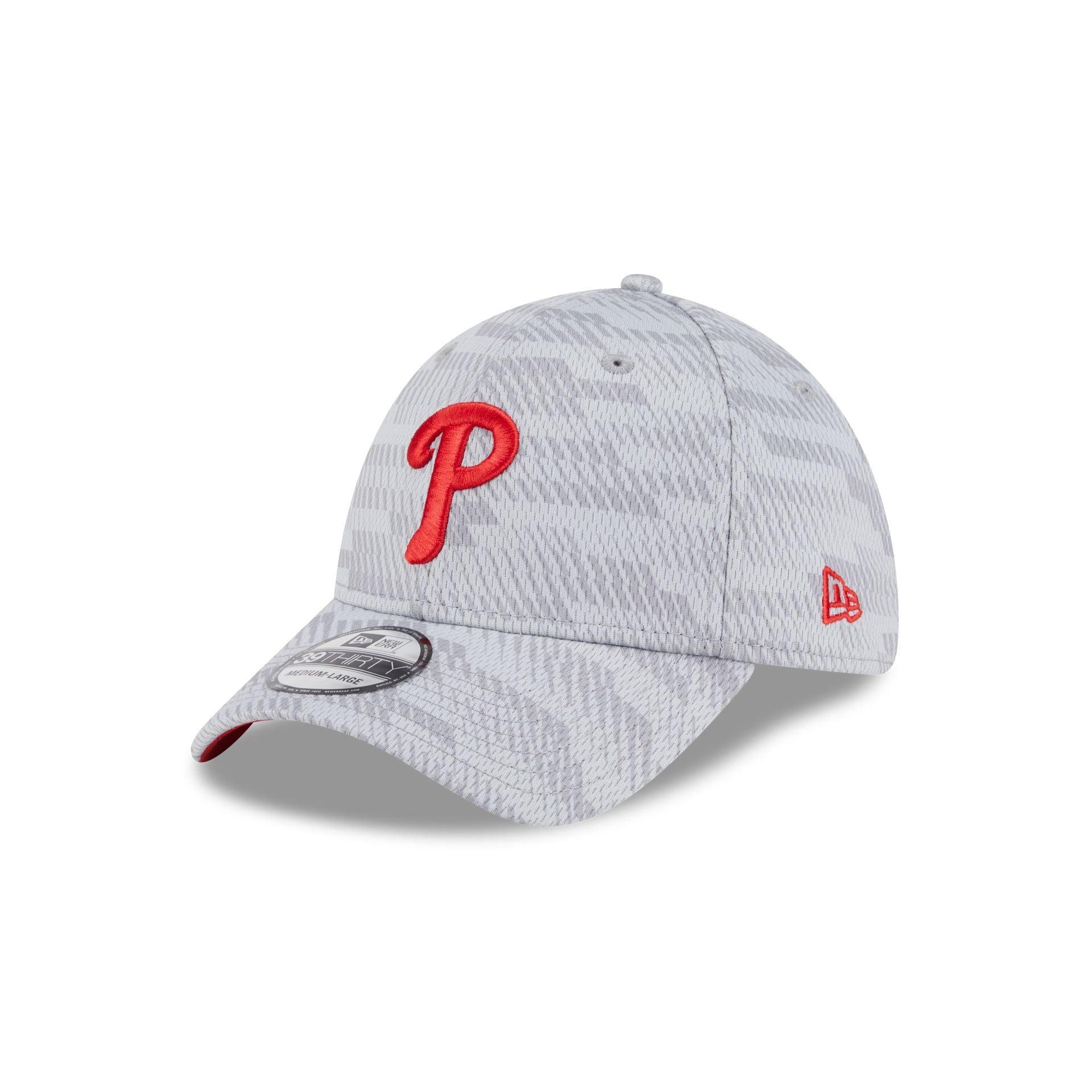 Pittsburgh Pirates 2025 Clubhouse Gray 39THIRTY Stretch Fit Male Product Image