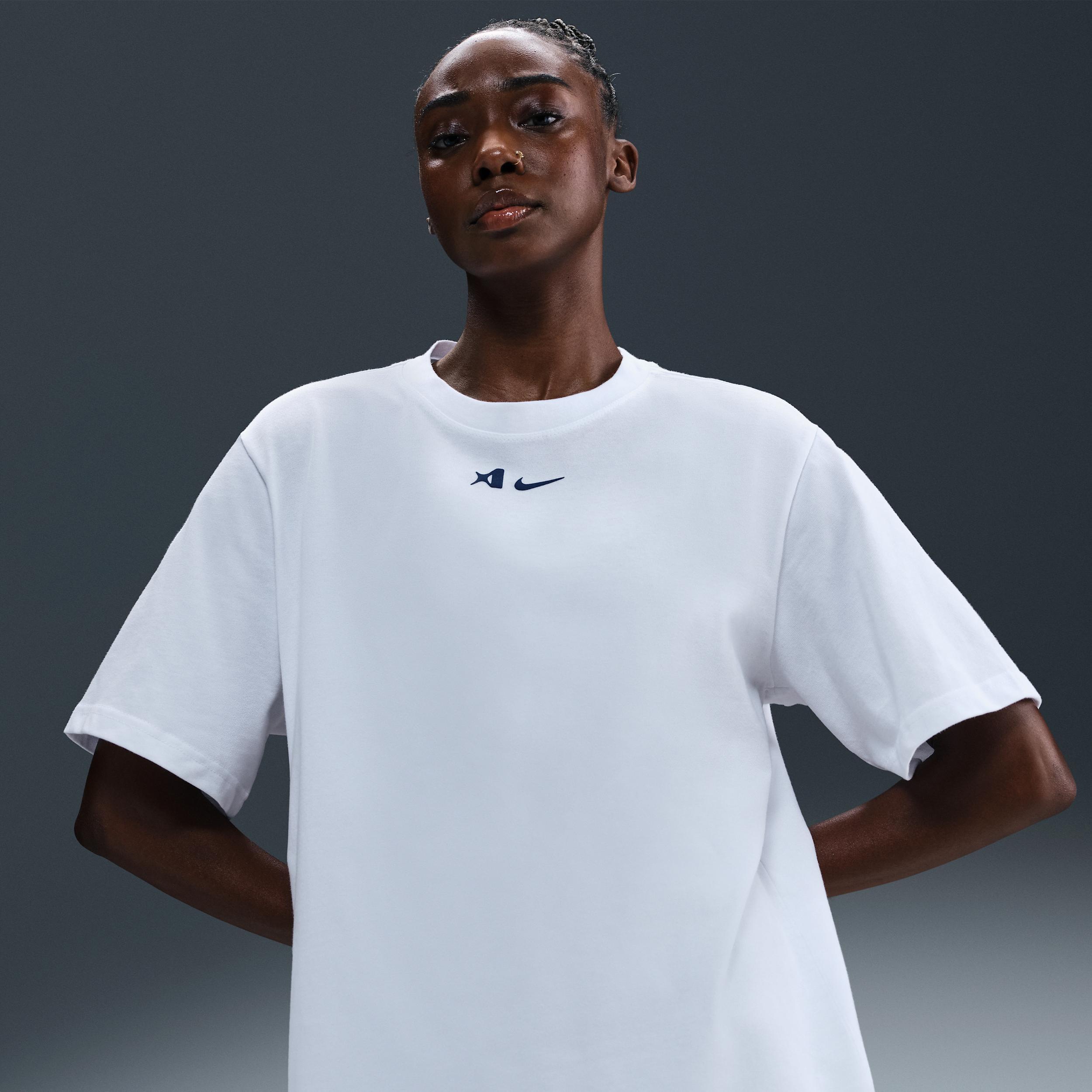 Nike Women's A'ja Wilson Loose Short-Sleeve T-Shirt Product Image