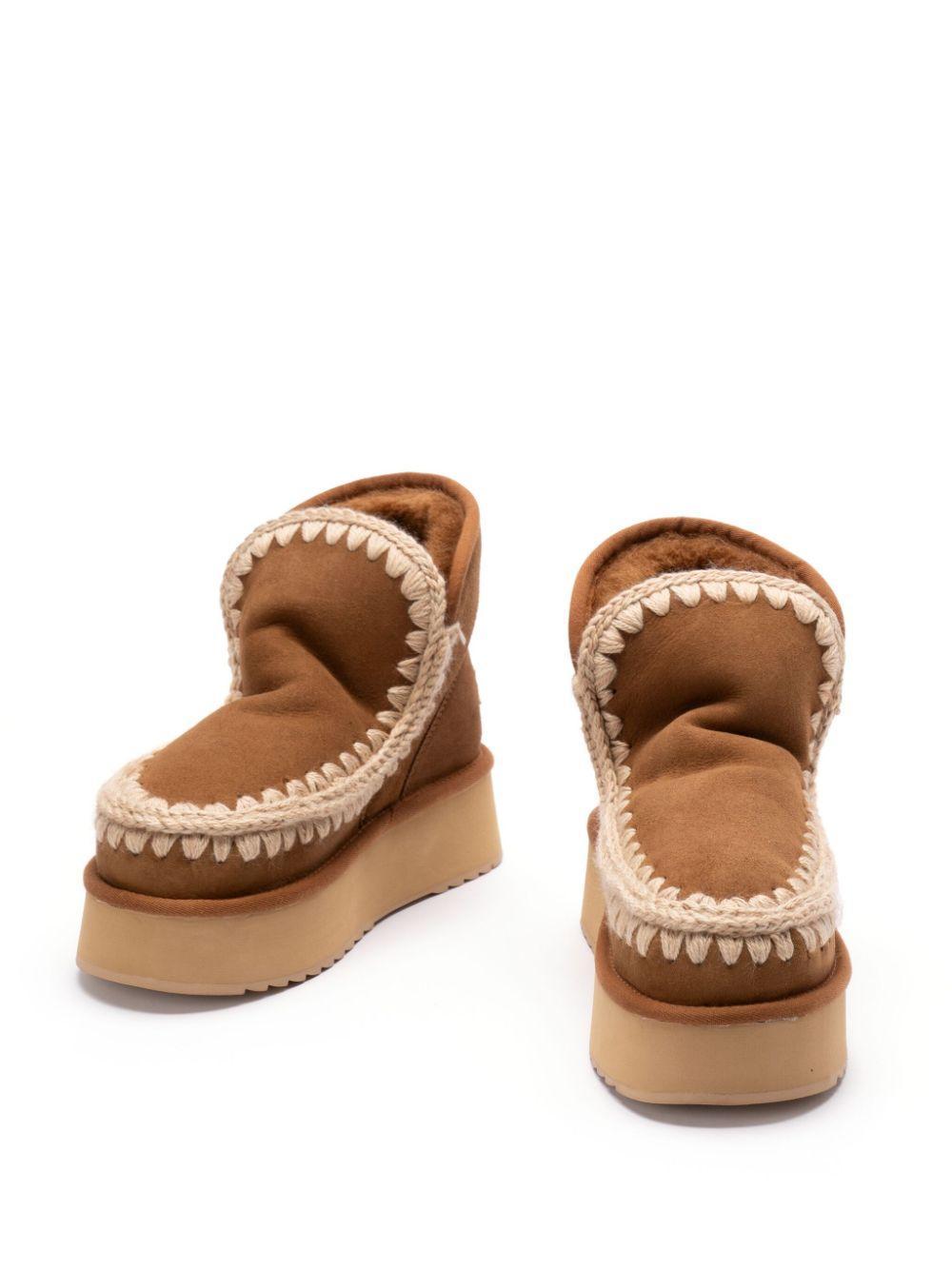 Mini Eskimo boots Product Image