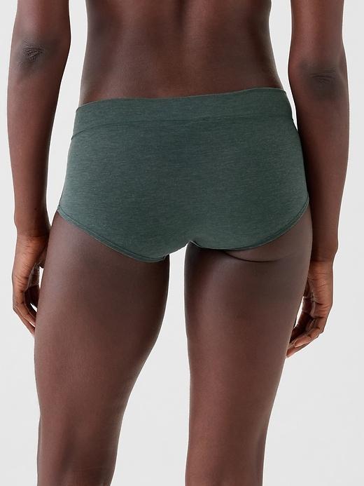 Breathe Shorty Product Image
