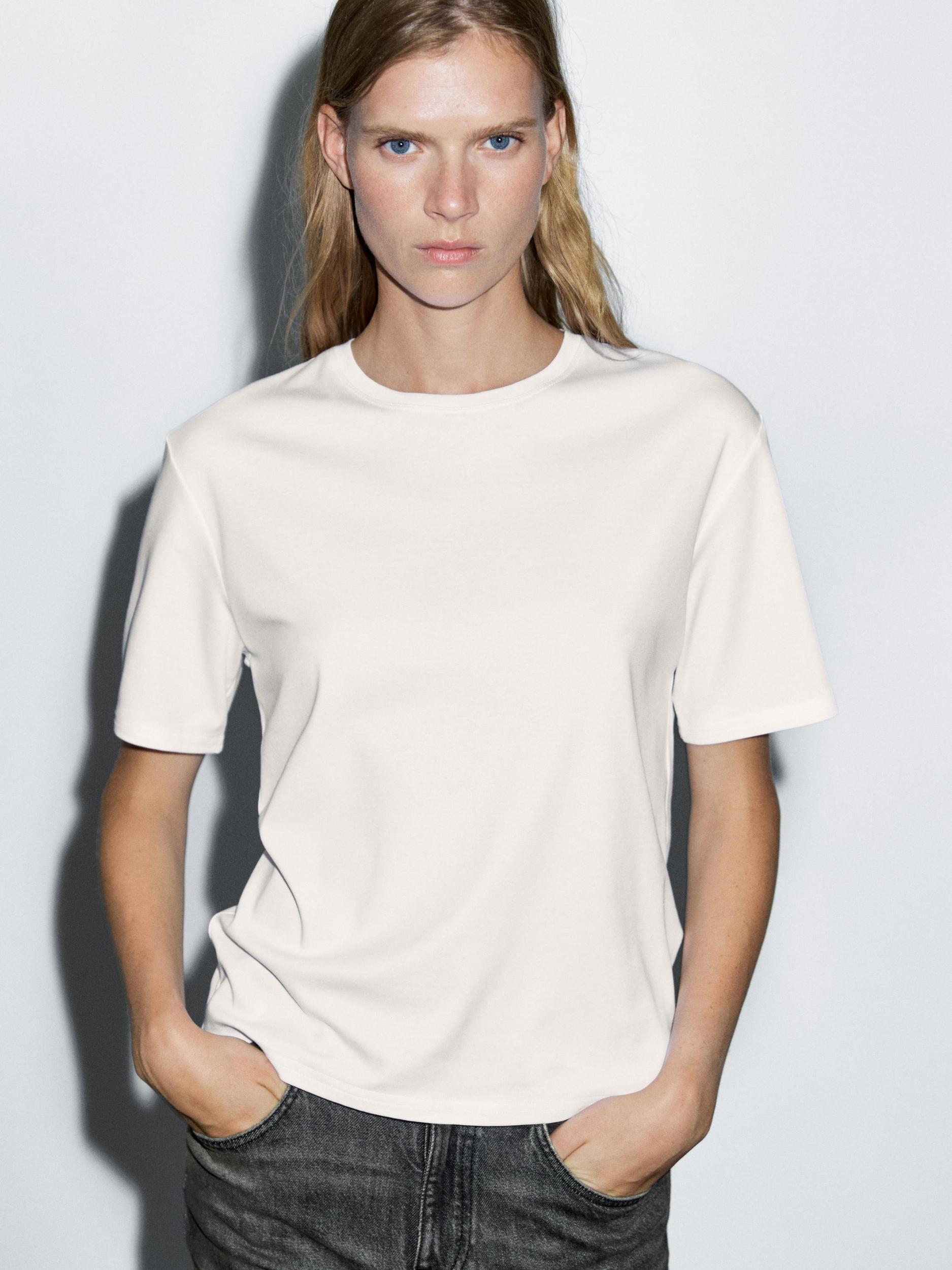 Short-sleeve T-shirt with back seam detail Product Image