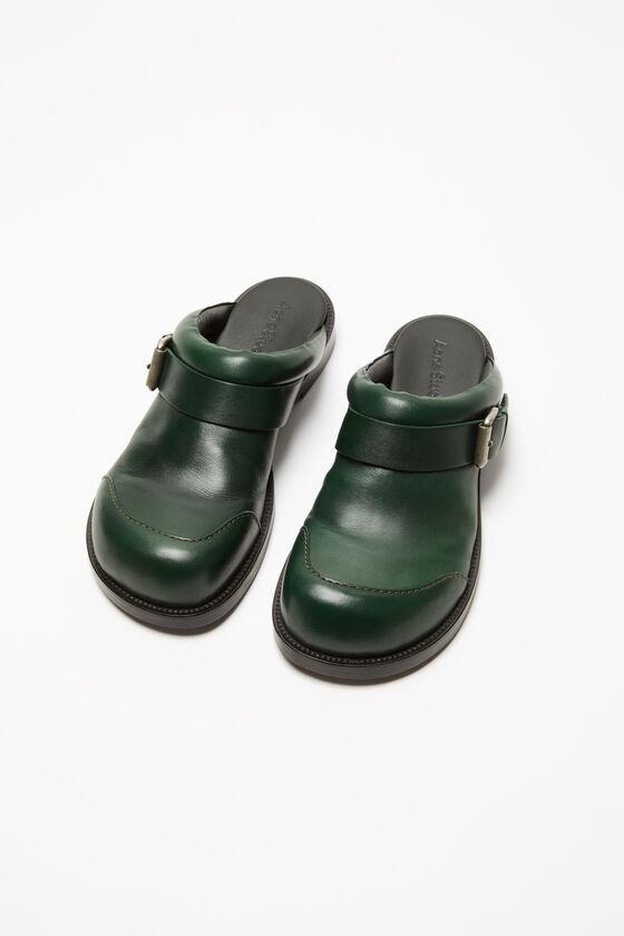 Leather buckle shoes Product Image