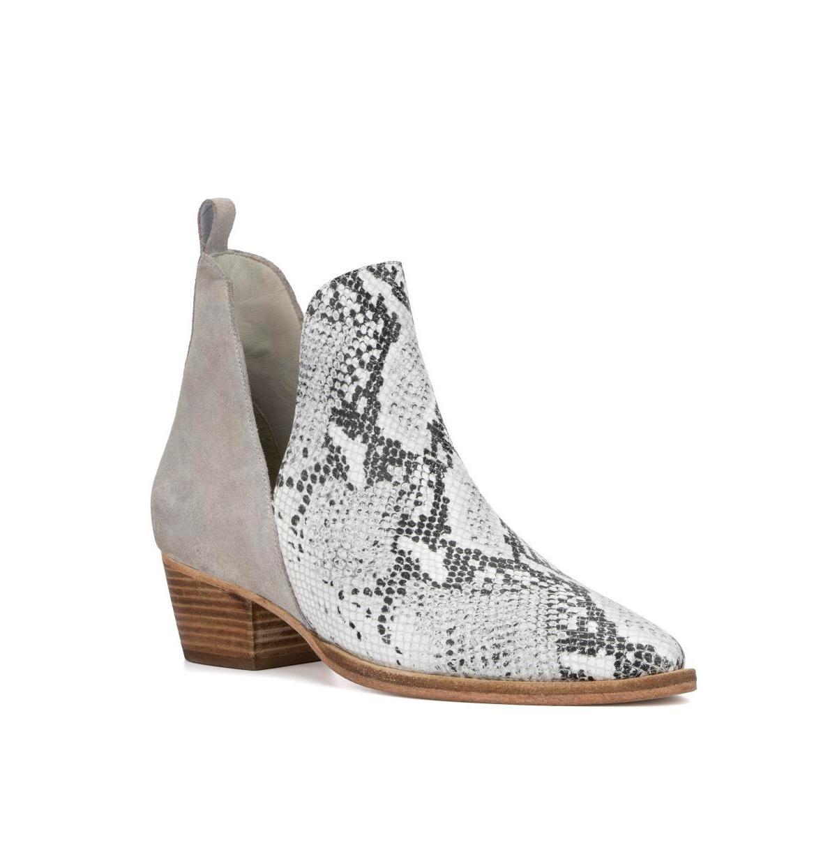 Vintage Foundry Co. Kara Women's Ankle Boots, Size: 6.5, White Product Image
