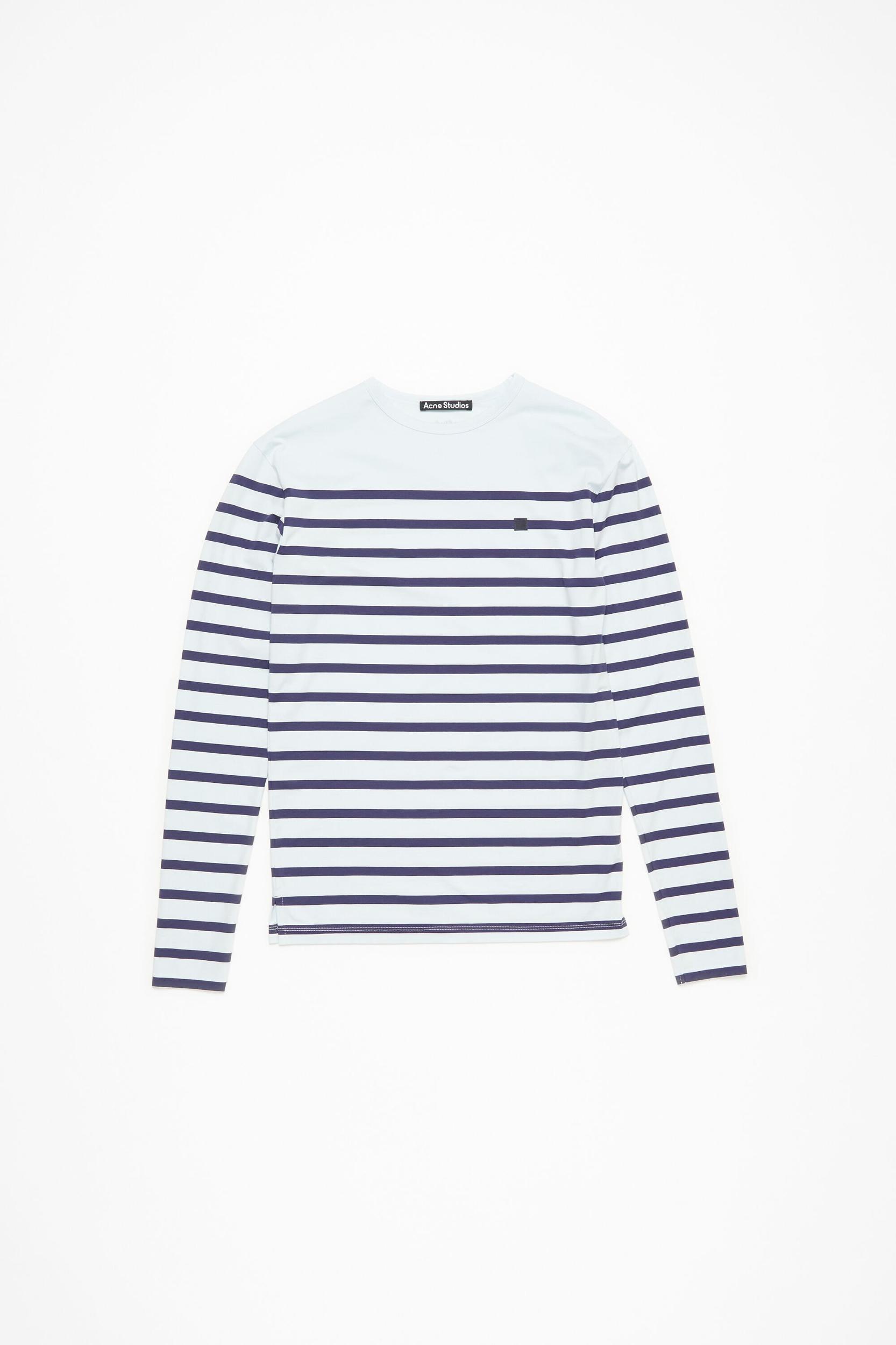 Long sleeve t-shirt Product Image