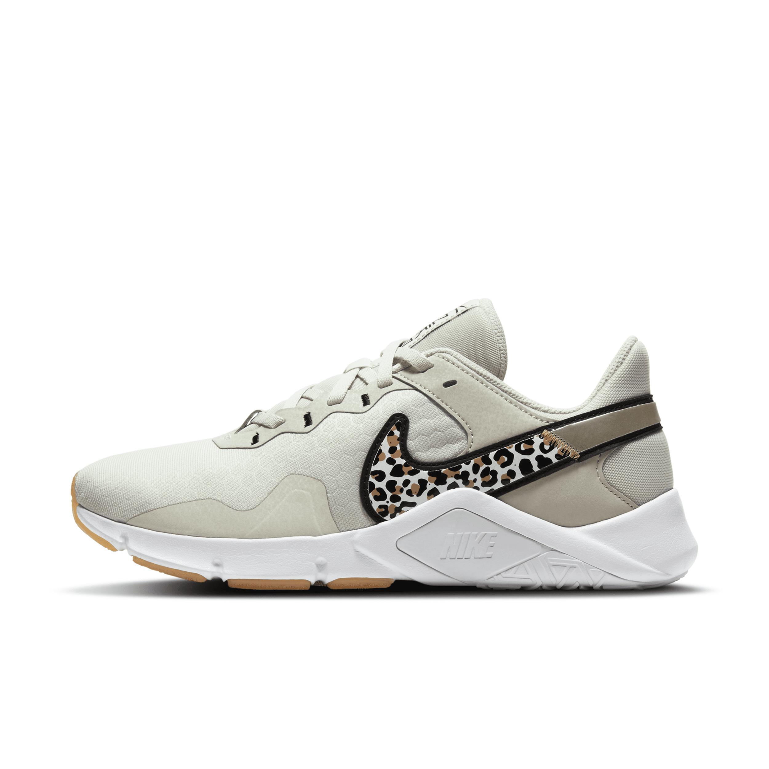 Nike Legend Essential 2 Premium Women's Training Shoes Product Image