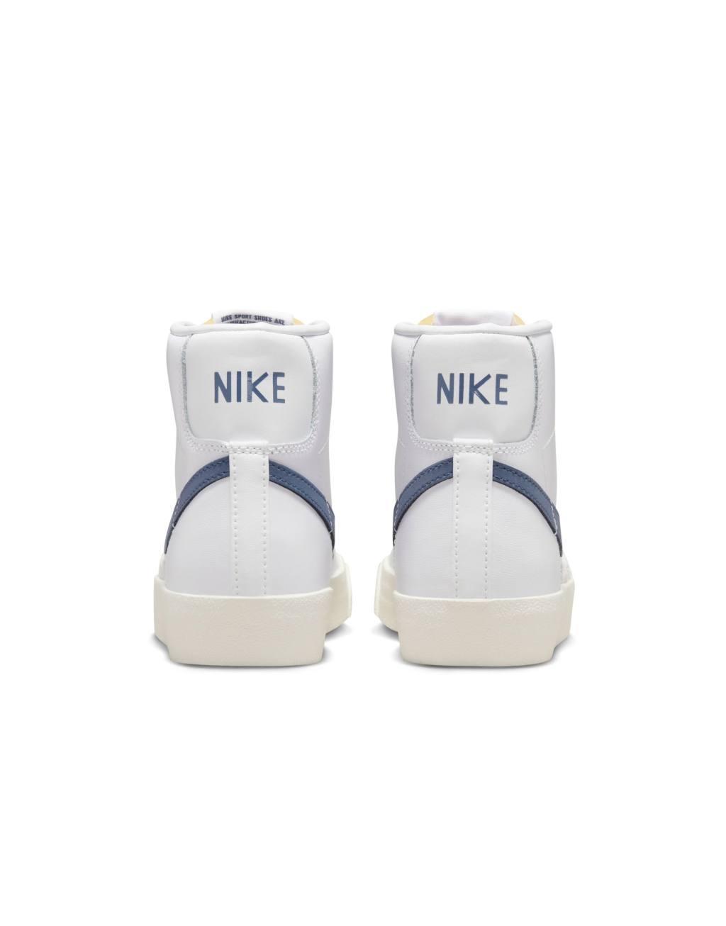 Nike Blazer Mid 77 sneakers Product Image