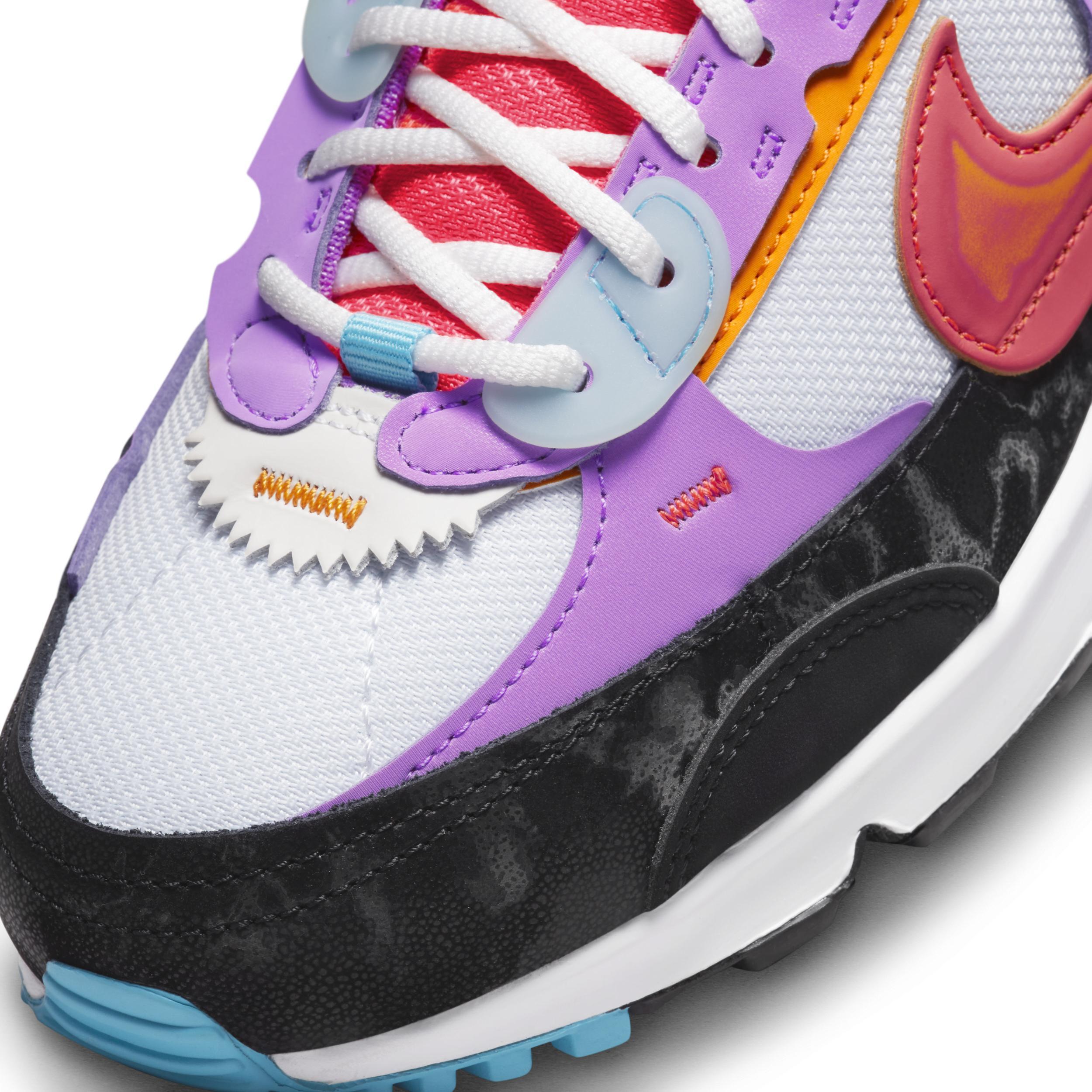 Nike Womens Air Max 90 Futura - Running Shoes White/Bright Crimson Product Image