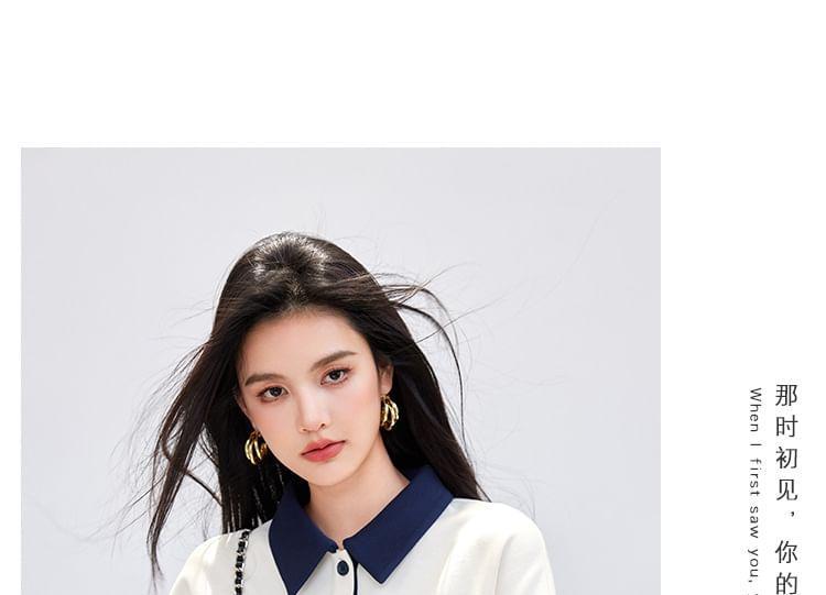 Contrast Collar Lettering Print Polo Pullover Product Image