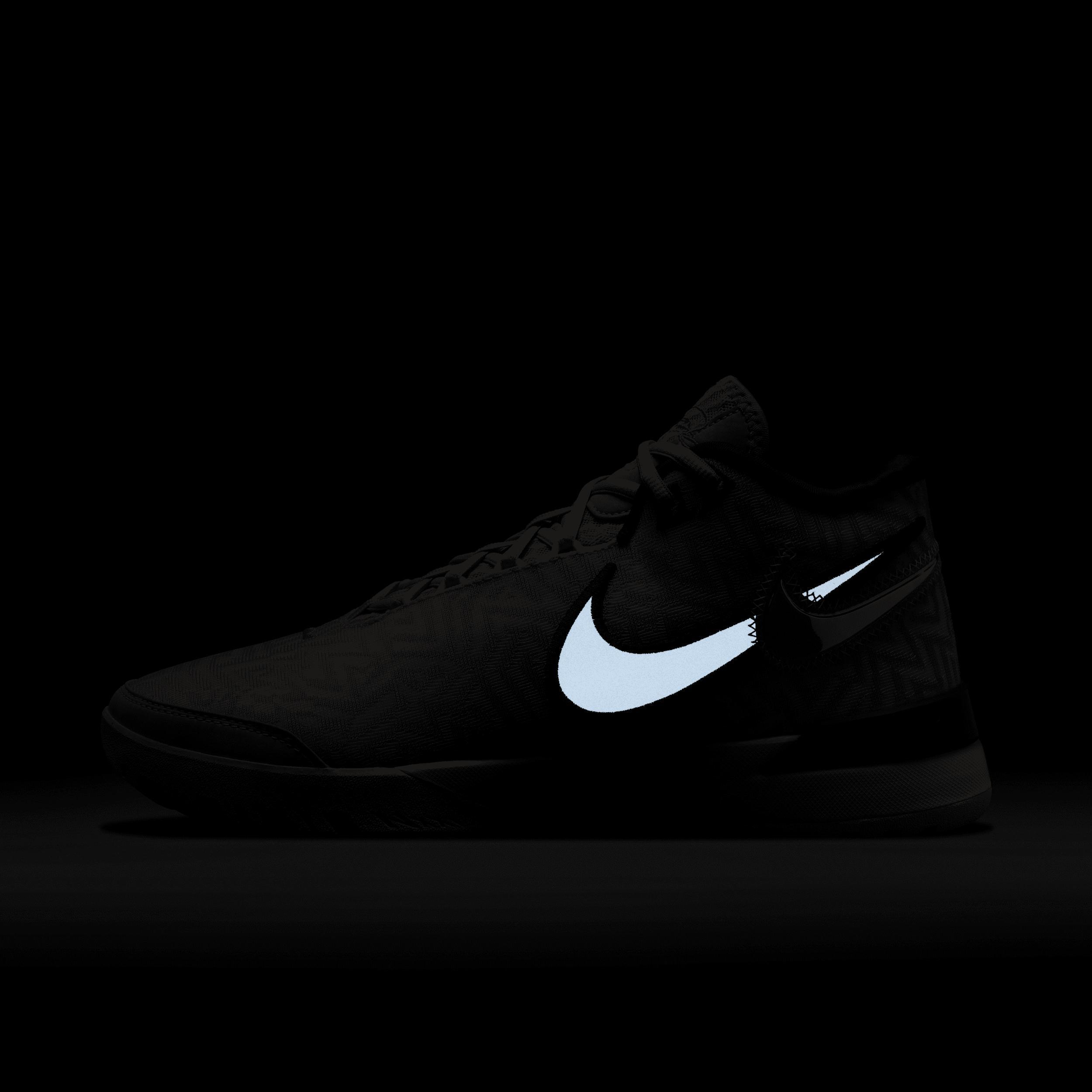 Nike Men's LeBron NXXT Genisus Basketball Shoes Product Image