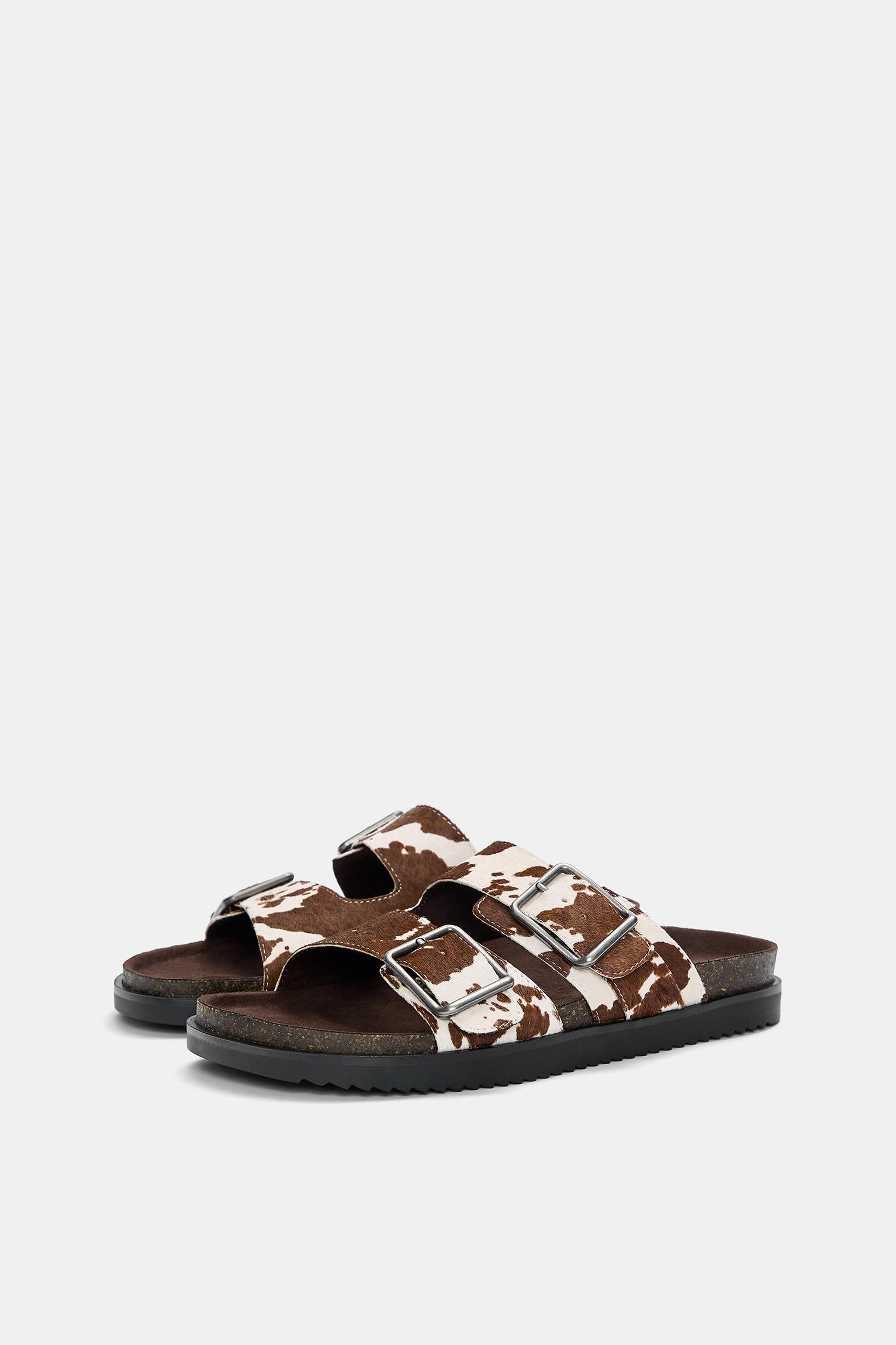Cow leather buckle sandals Product Image