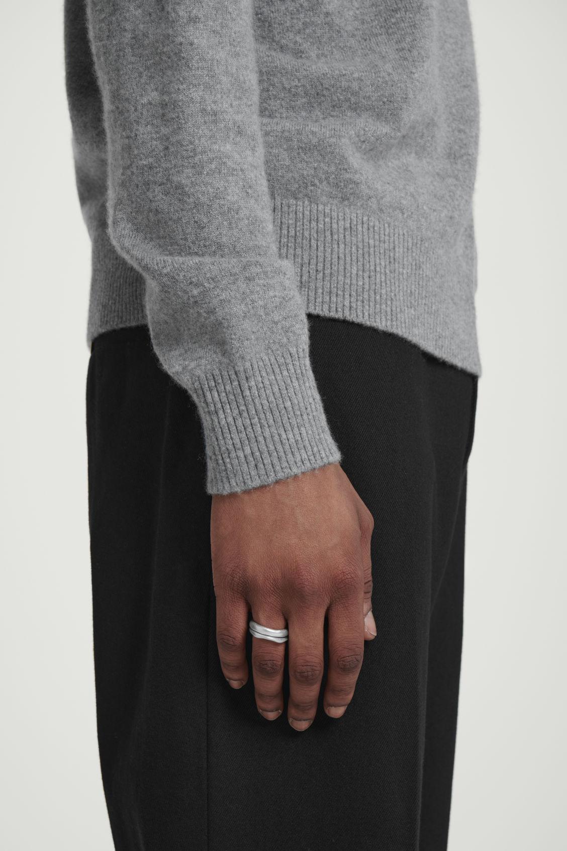 2-PACK HAMMERED RINGS Product Image