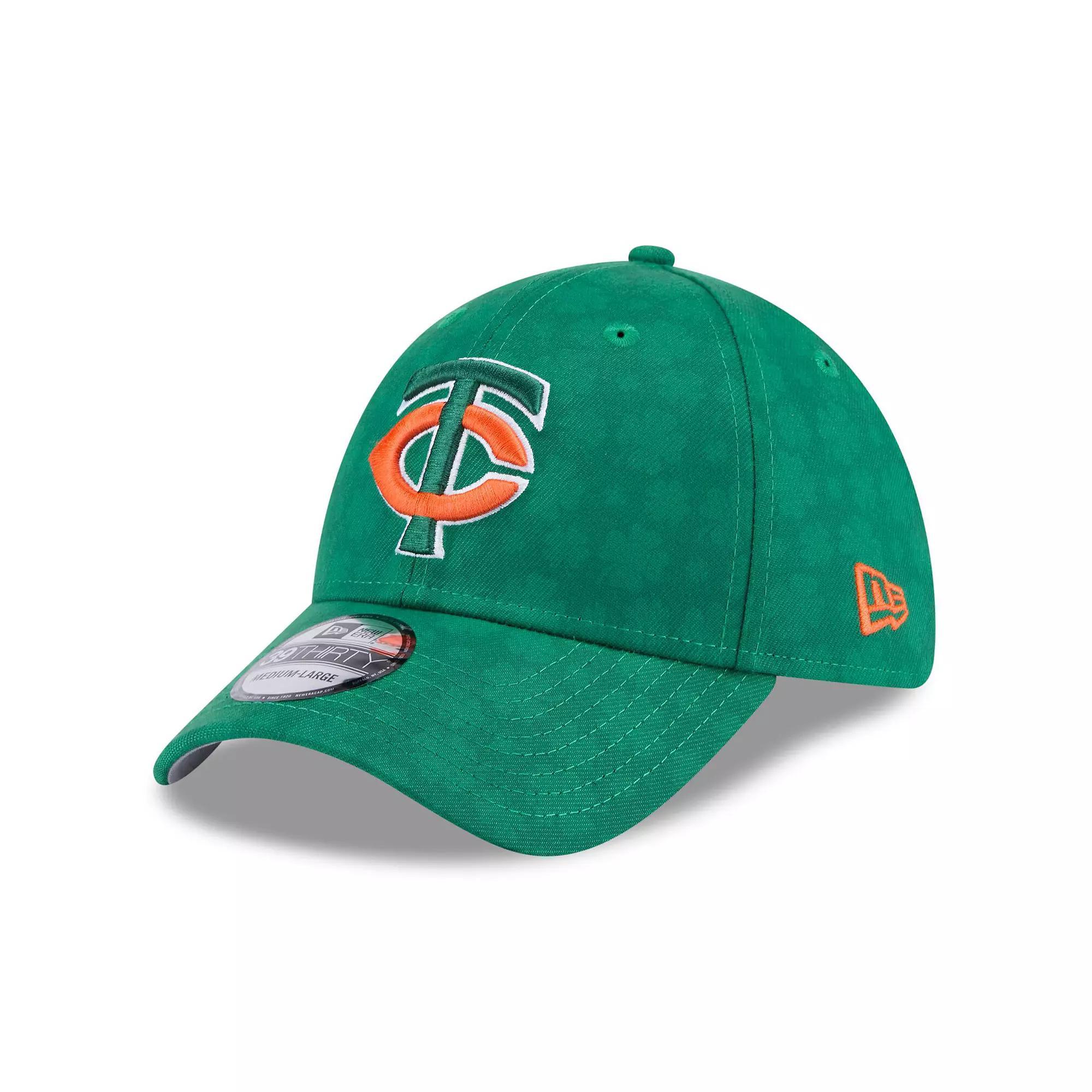 Men's New Era Kelly Green Minnesota Twins St. Patrick's Day 39THIRTY Flex Hat, Size: Medium/Large Product Image