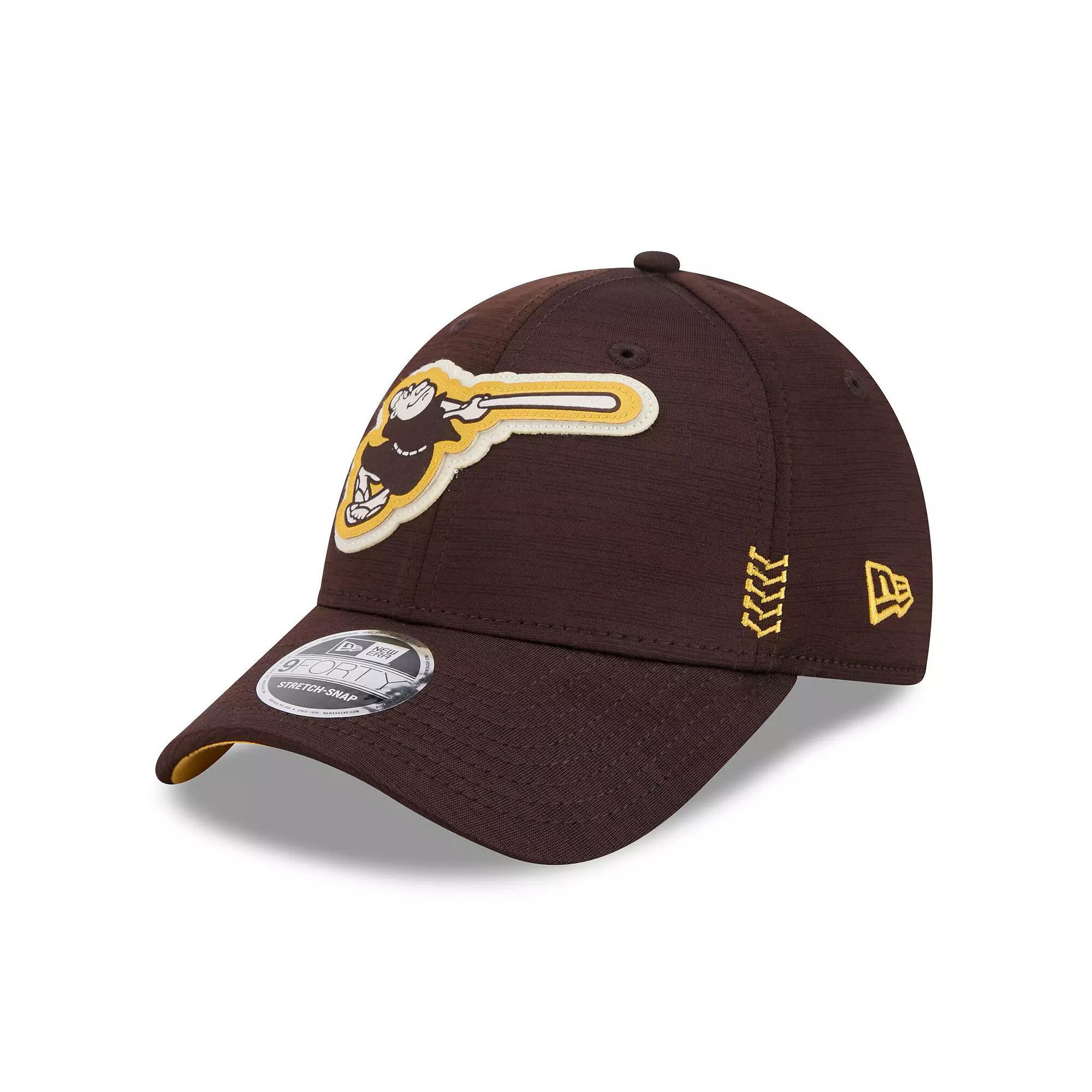 Men's New Era  Brown San Diego Padres 2024 Clubhouse 9FORTY Adjustable Hat Product Image