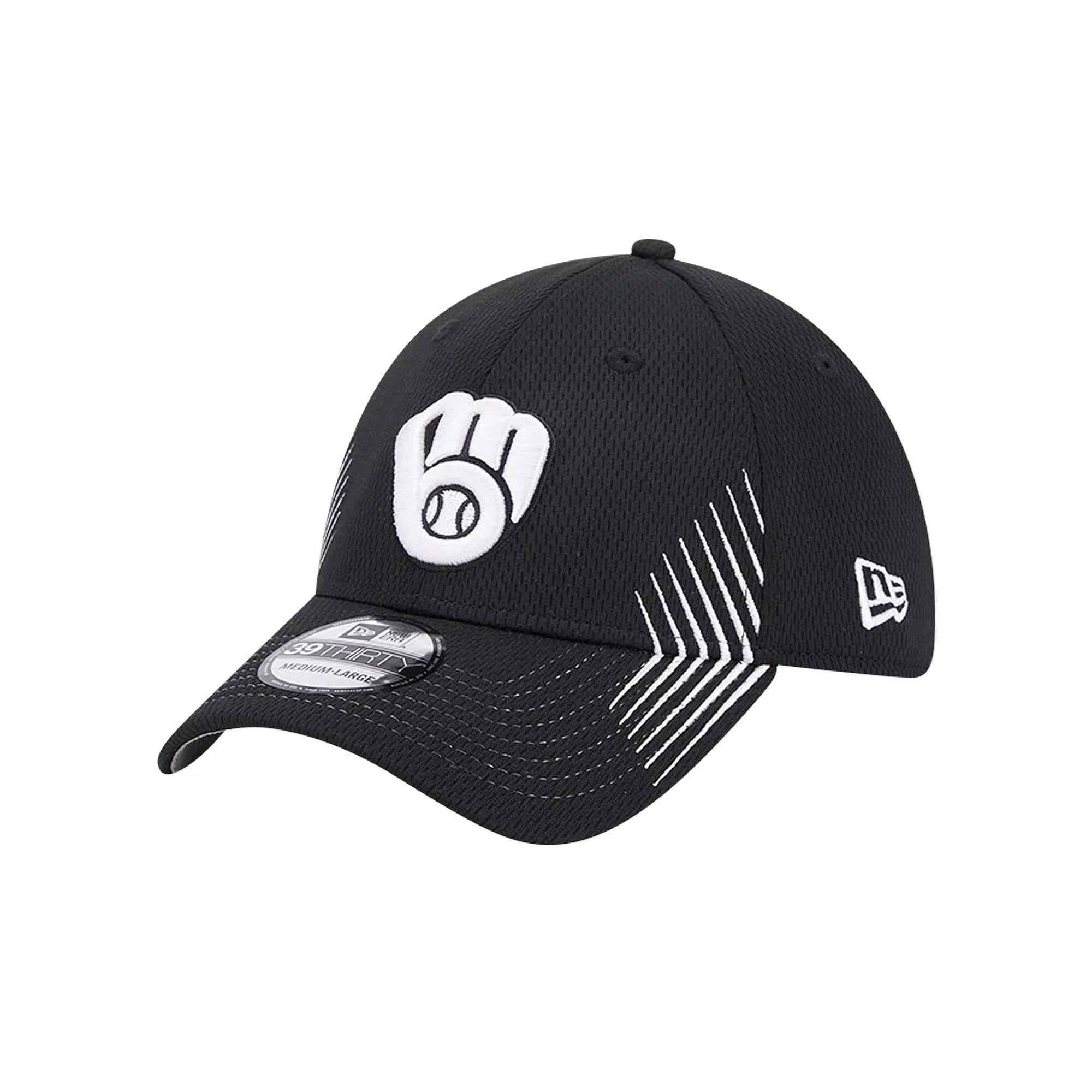 Men's New Era Black Milwaukee Brewers Active Dash Mark 39THIRTY Flex Hat, Size: Small/Medium Product Image