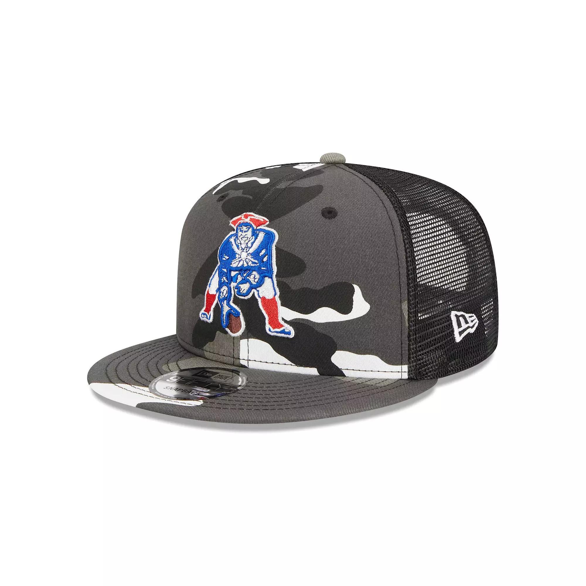 Men's New Era Urban Camo New England Patriots 9FIFTY Trucker Snapback Hat, Green Product Image