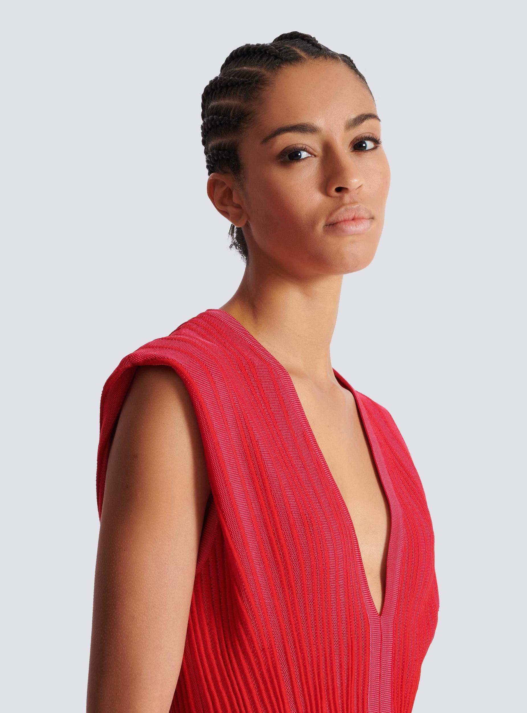 Two-tone flared knit dress Product Image