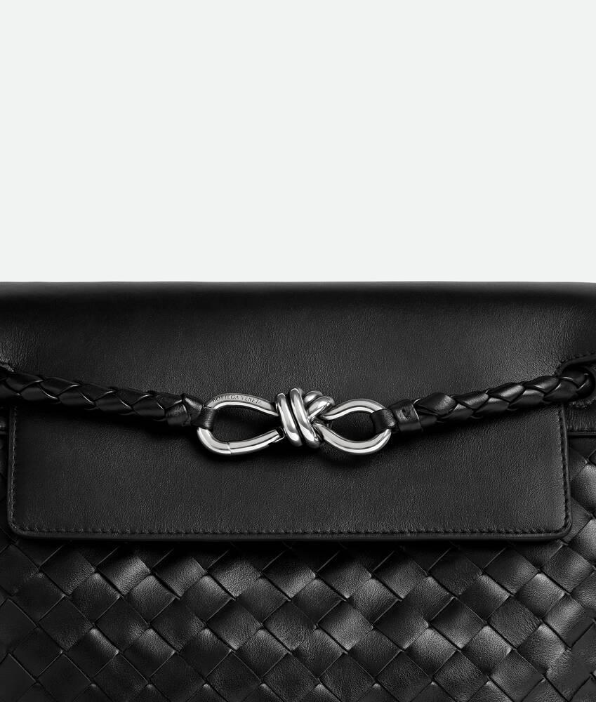 Men's Small Andiamo Messenger in Black Product Image