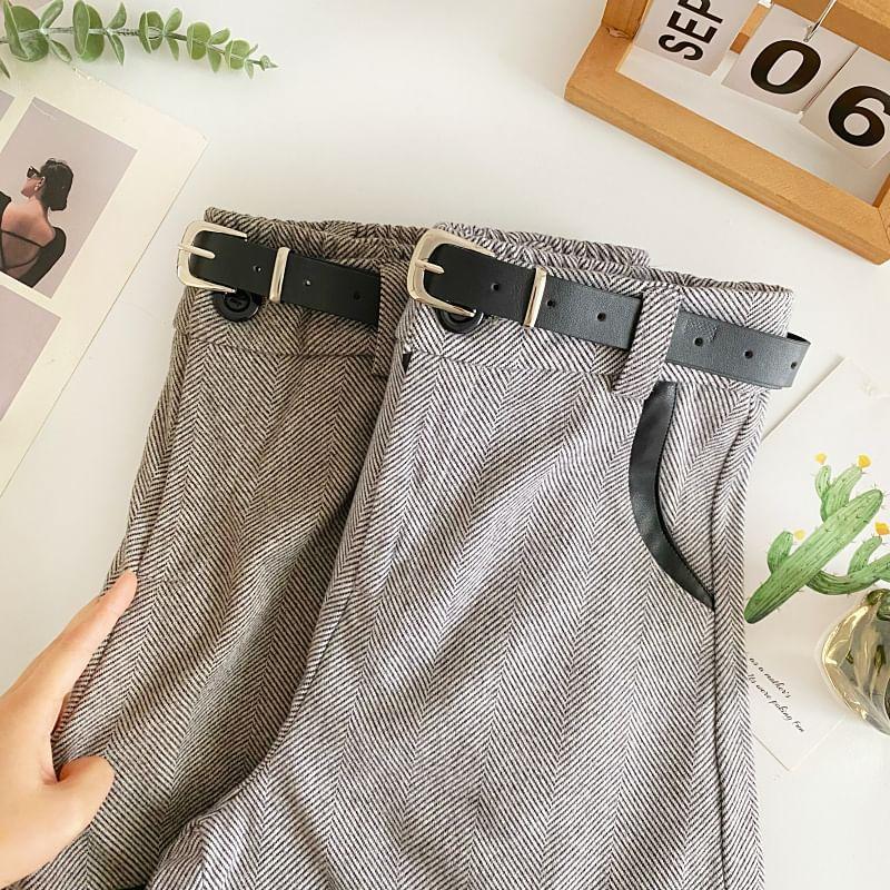High Waist Herringbone Shorts With Belt Product Image