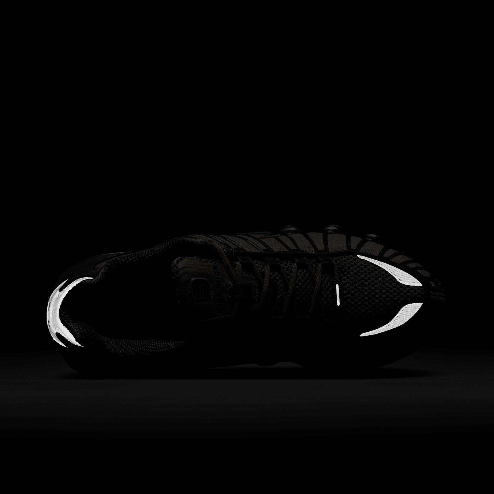 Nike Shox TL Women's Shoes Product Image
