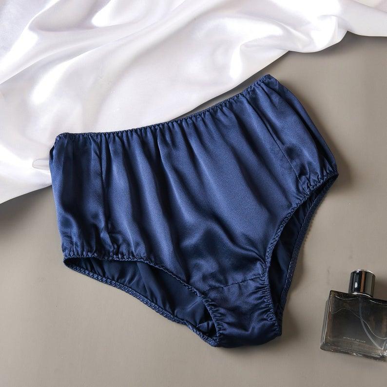 Pearl White Pure Mulberry Silk T-String Panties | Mid to High Waist | 22 Momme | Float Collection Product Image