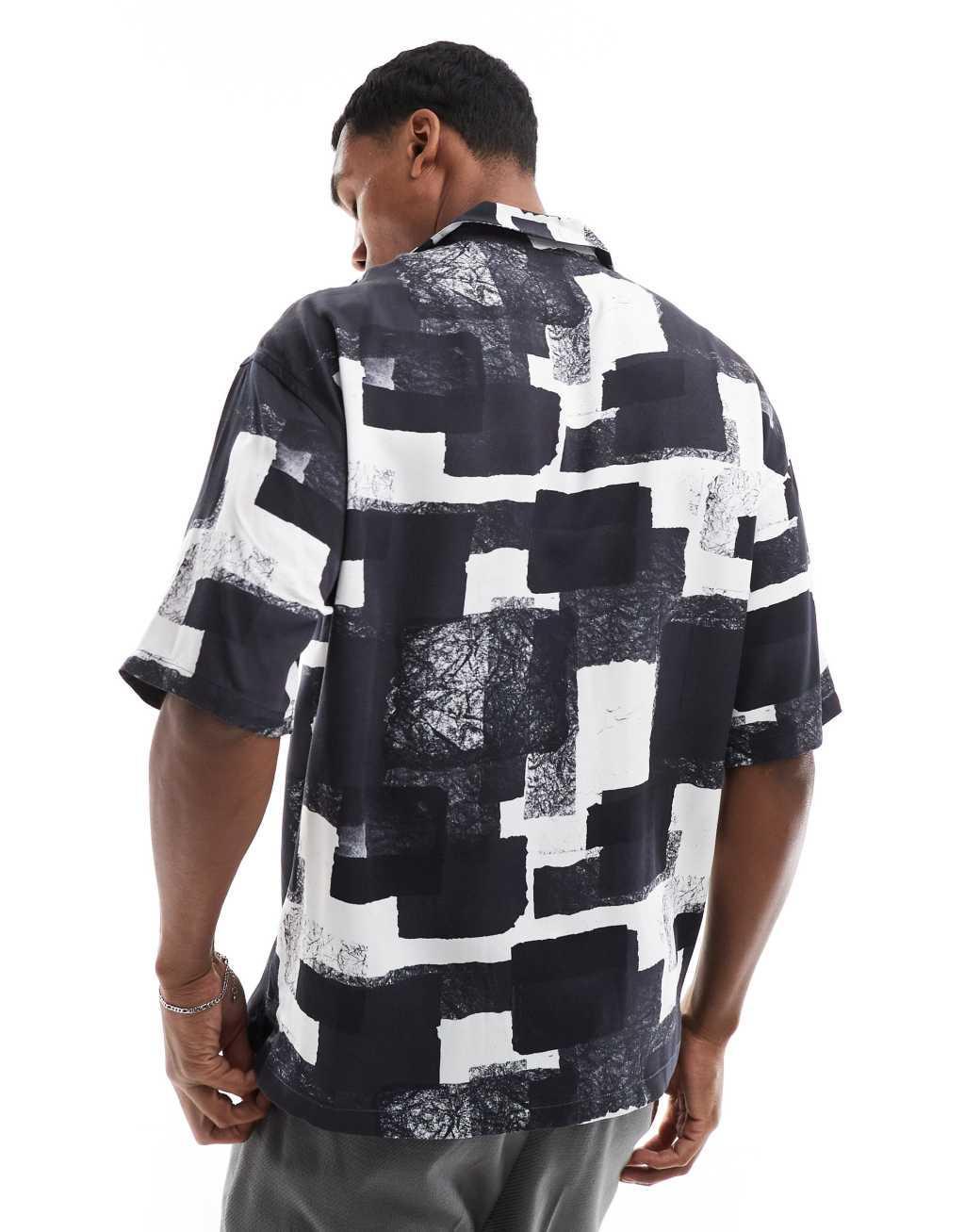 Viggo relaxed shirt in color block print Product Image