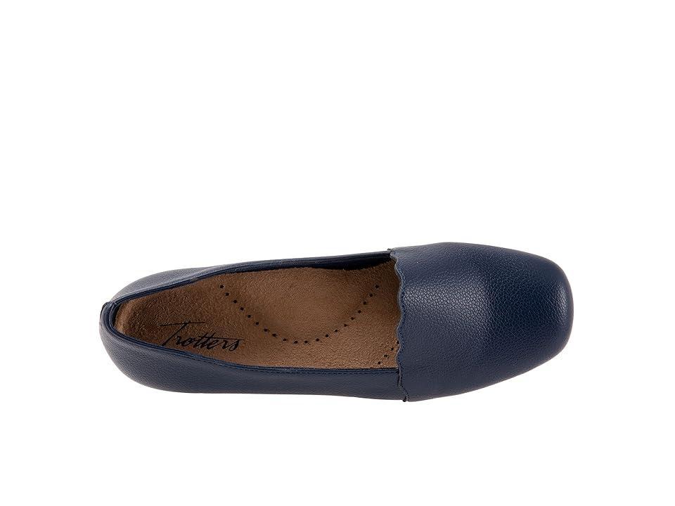 Trotters Sage Patent Scalloped Detail Slip Product Image