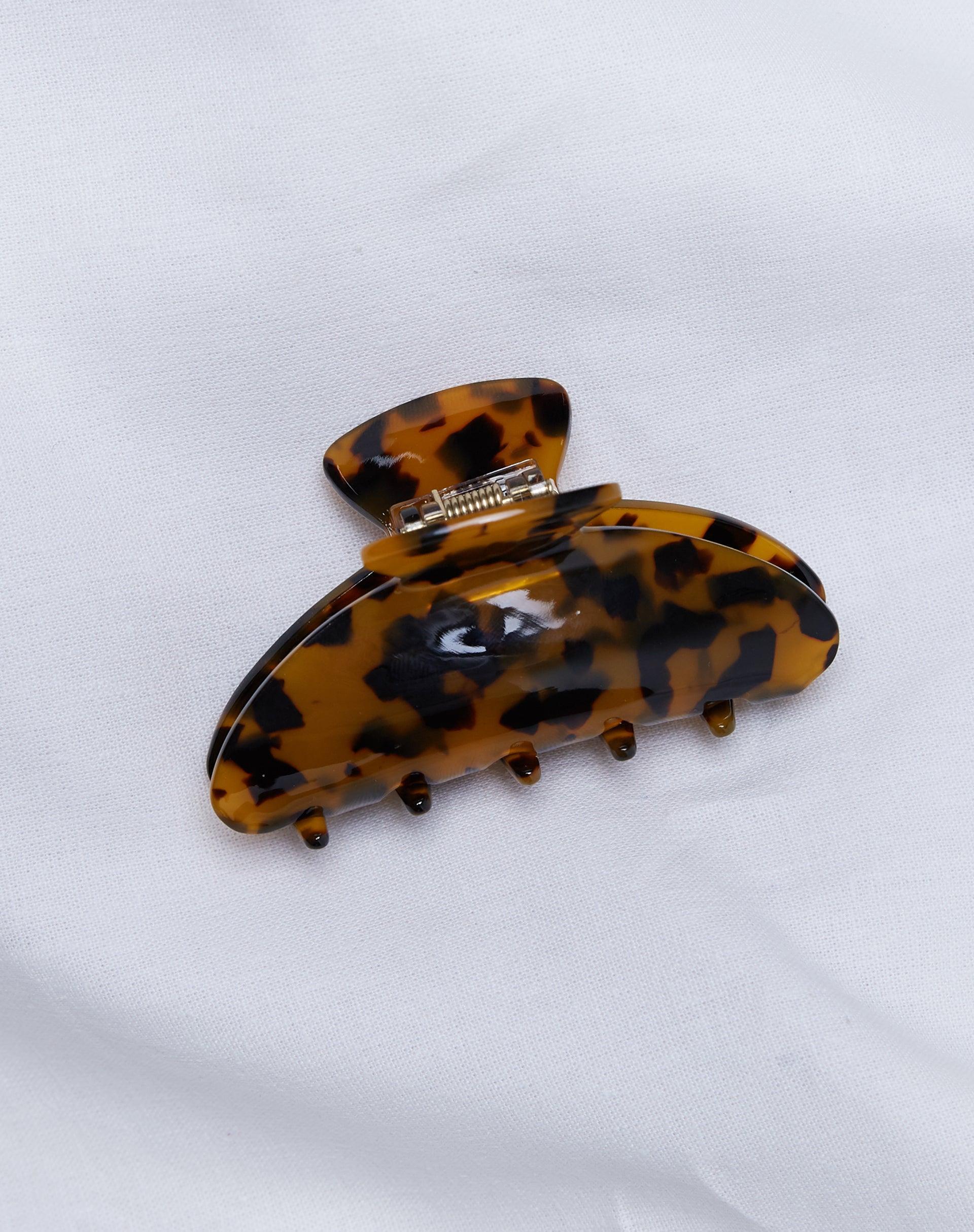 Asami Hair Claw in Tortoise Product Image