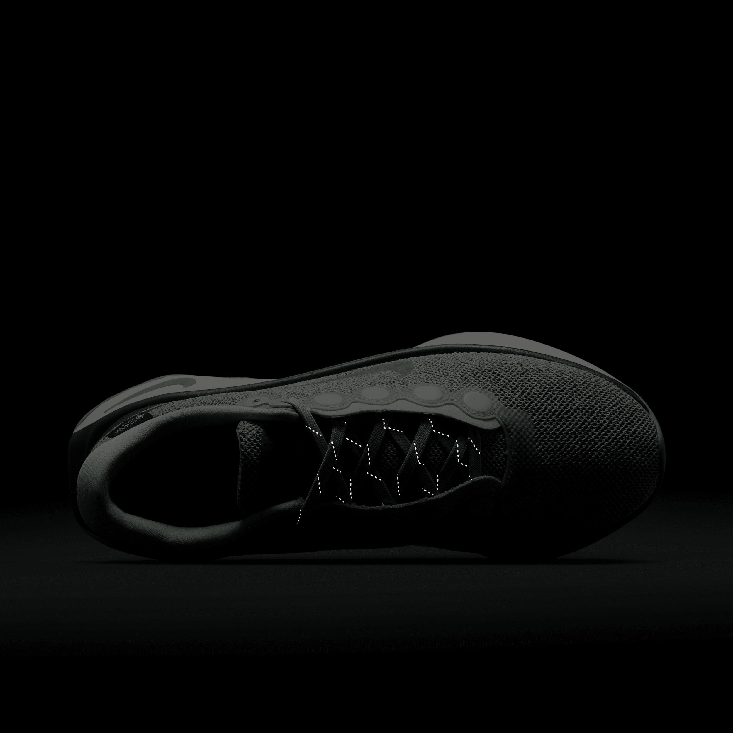 Nike Women's Motiva GORE-TEX Waterproof Walking Shoes Product Image