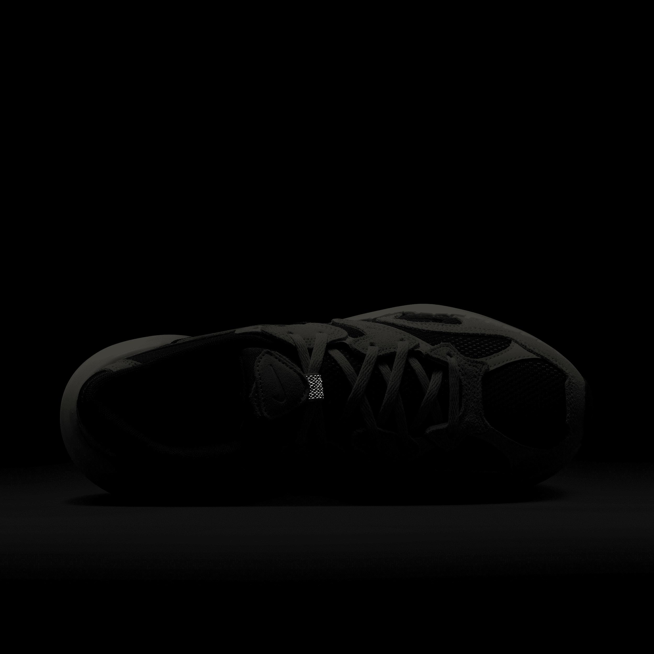Nike Women's AL8 Shoes Product Image