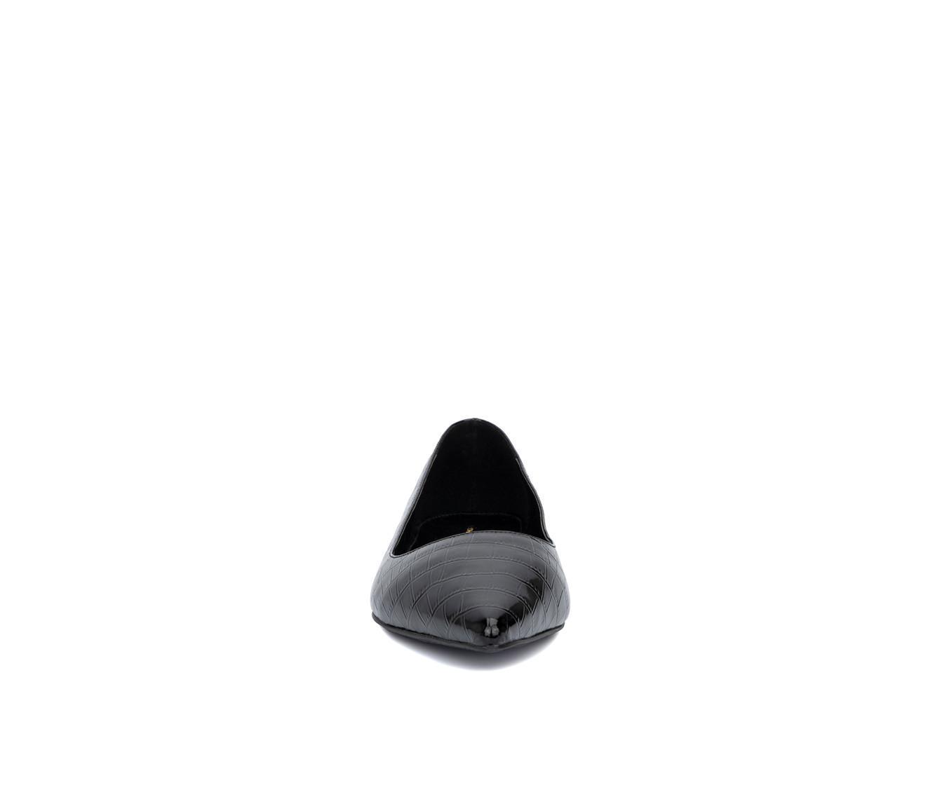 Women's Fashion to Figure Bailey Wide Width Flats Product Image