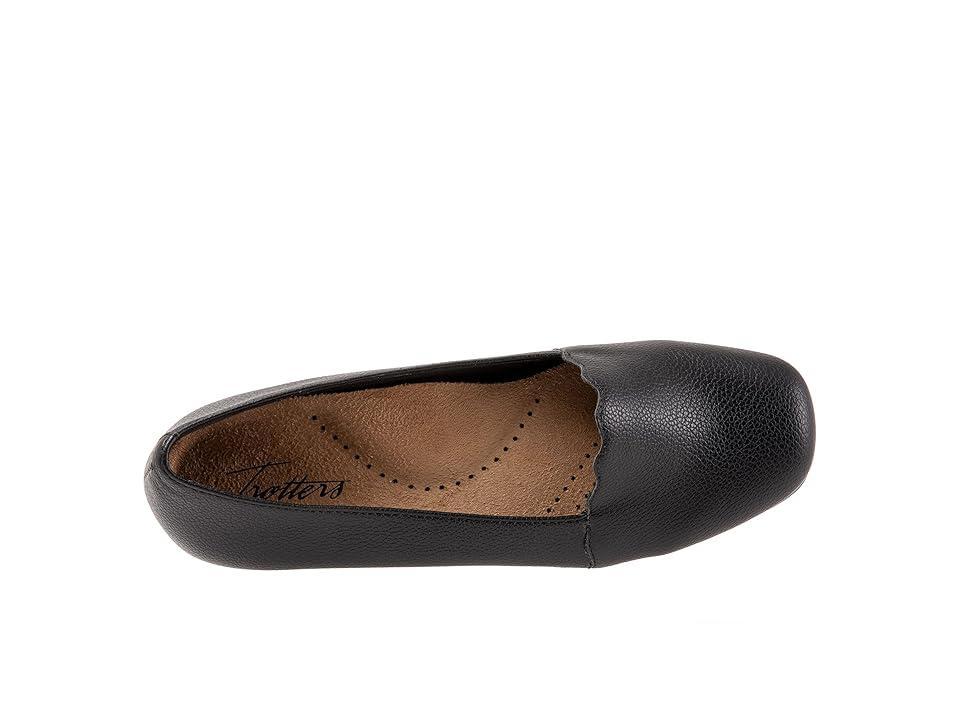 Trotters Sage Patent Scalloped Detail Slip Product Image